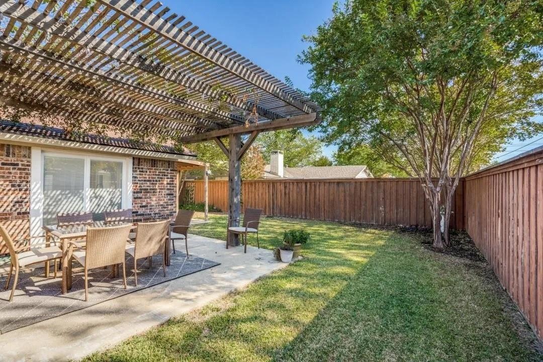 main property photo 4