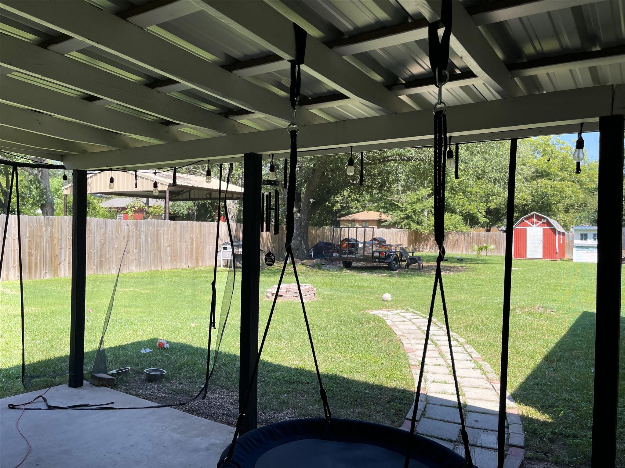 main property photo 22