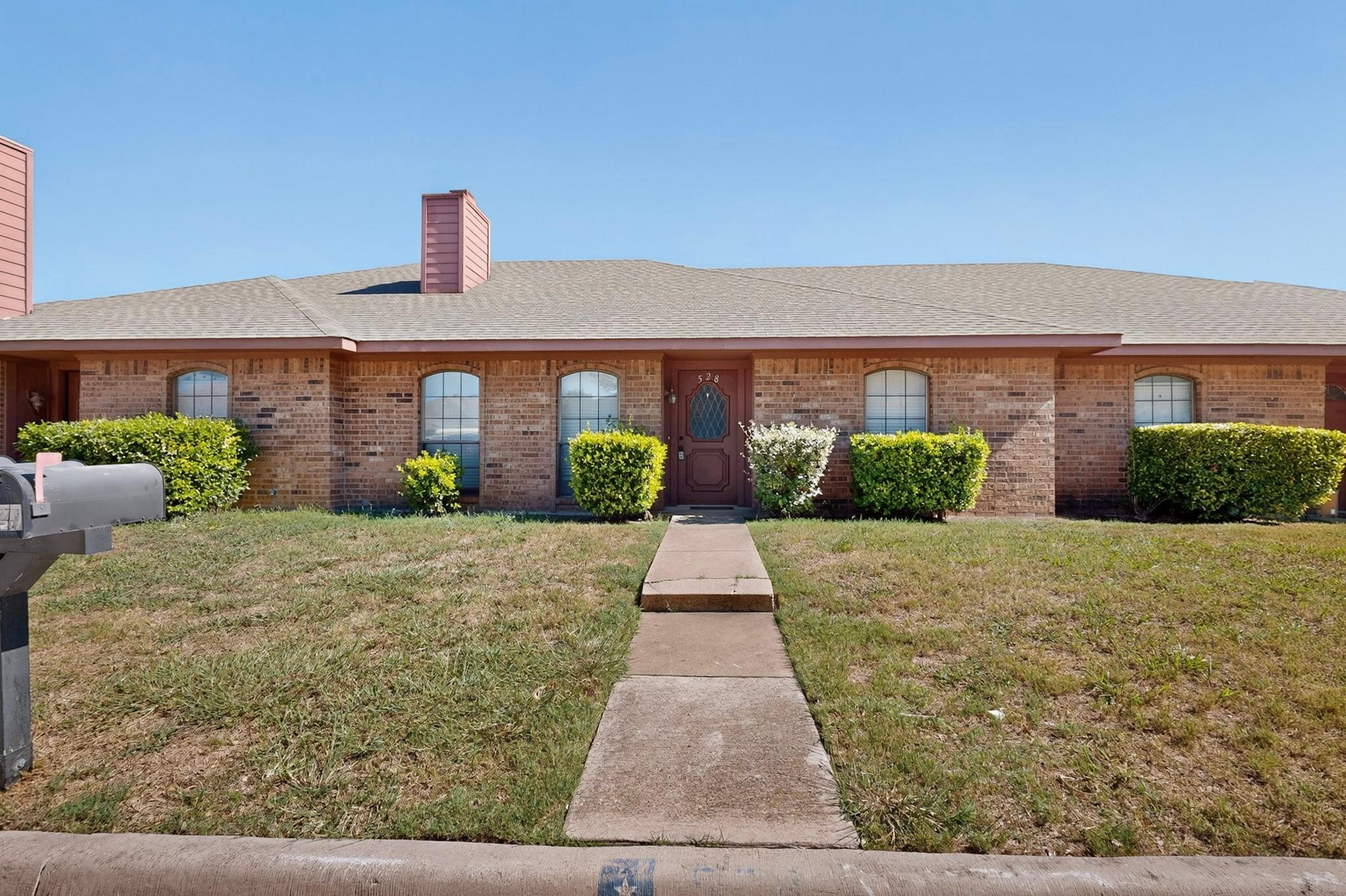 main property photo 1