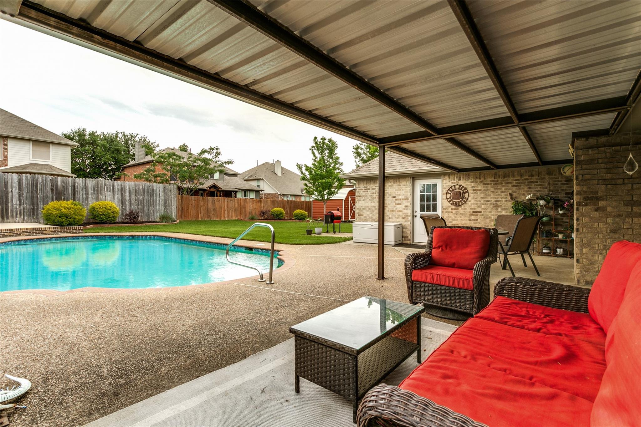 main property photo 7