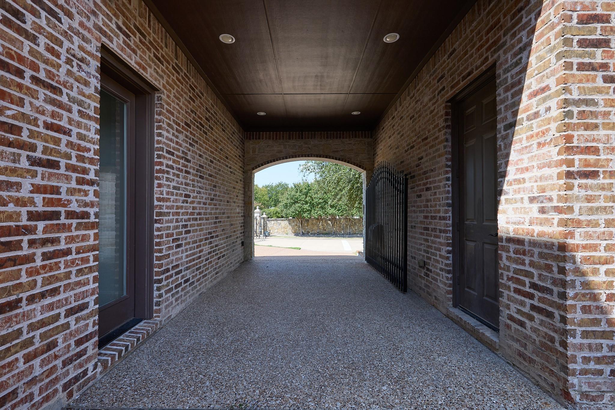 main property photo 35