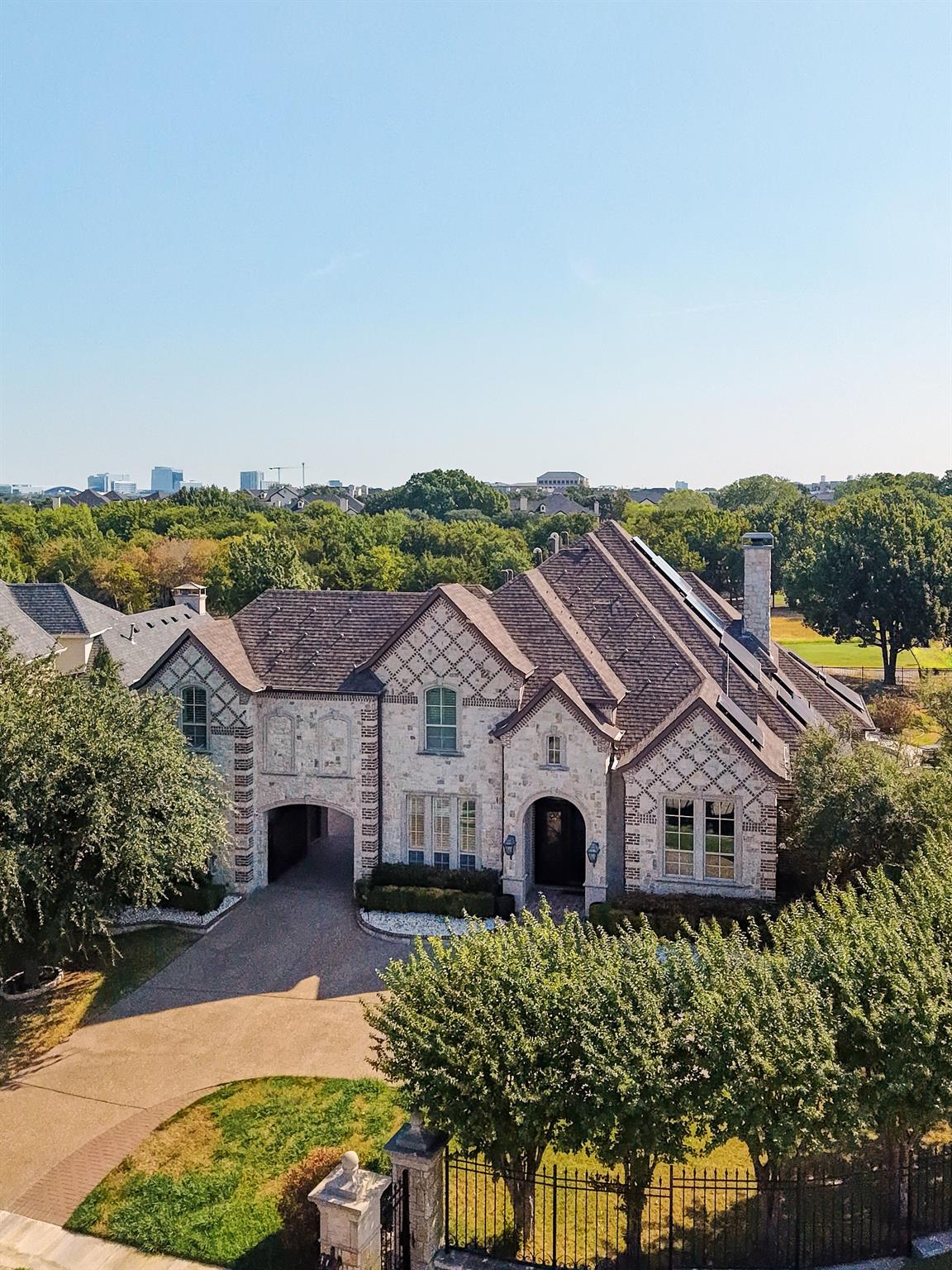 main property photo 39