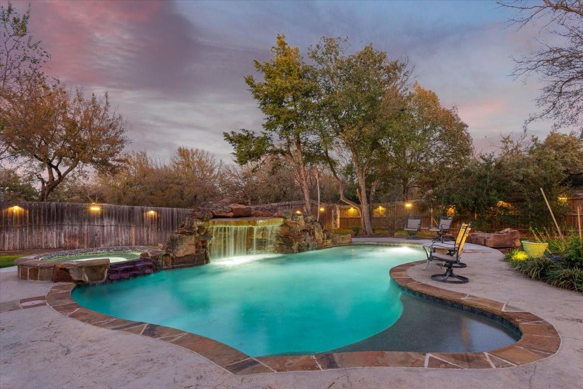 main property photo 29