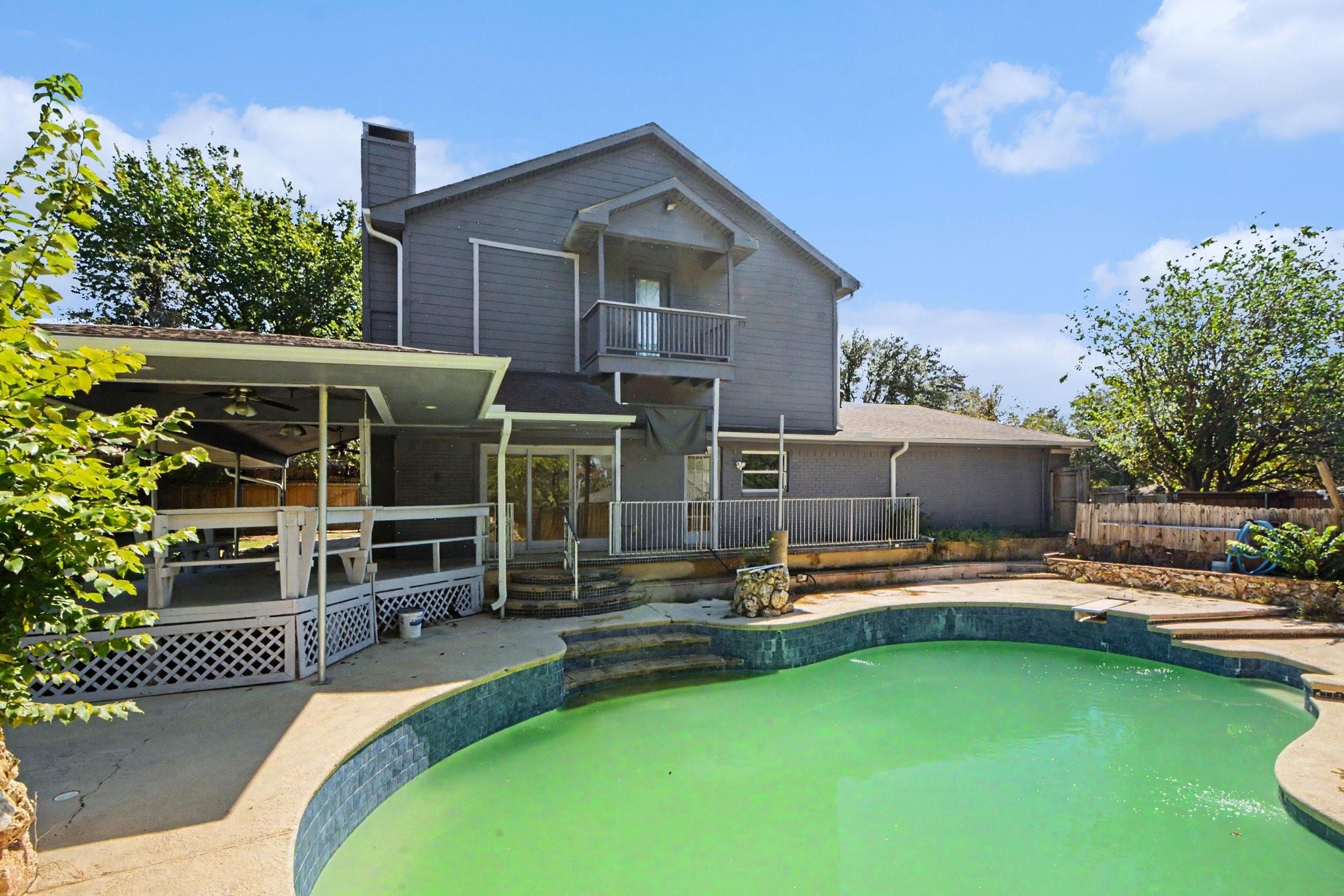 main property photo 33