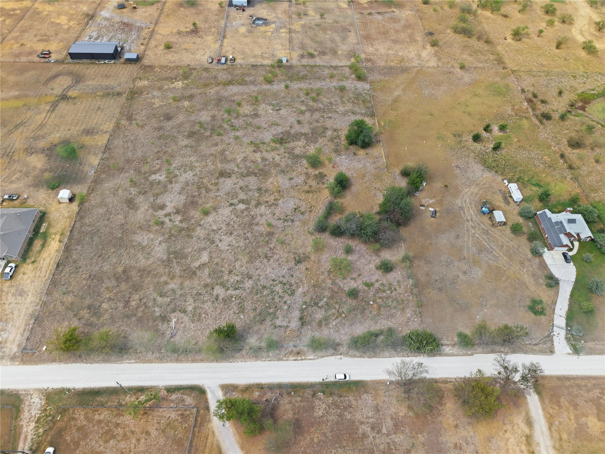 main property photo 14