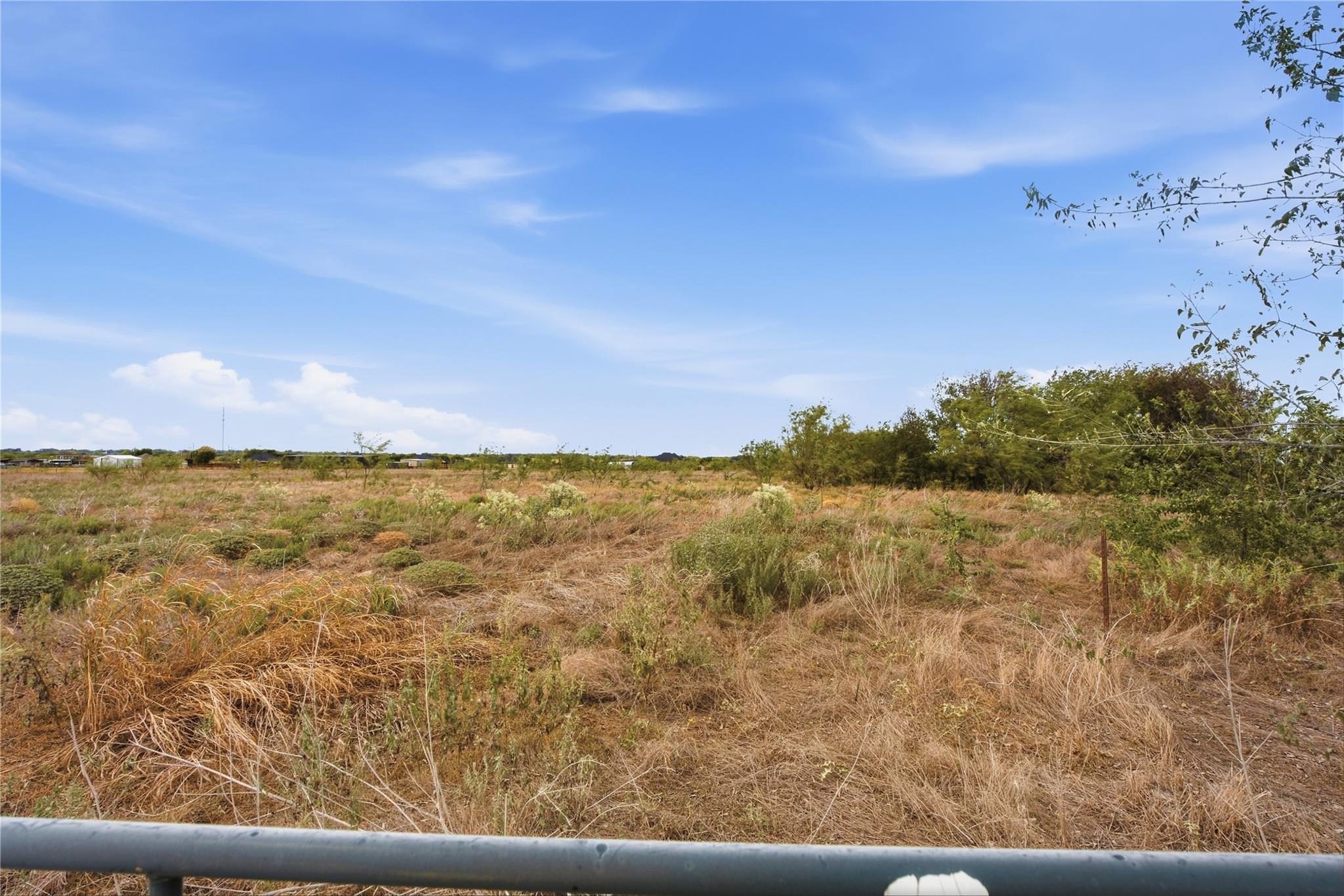 main property photo 26
