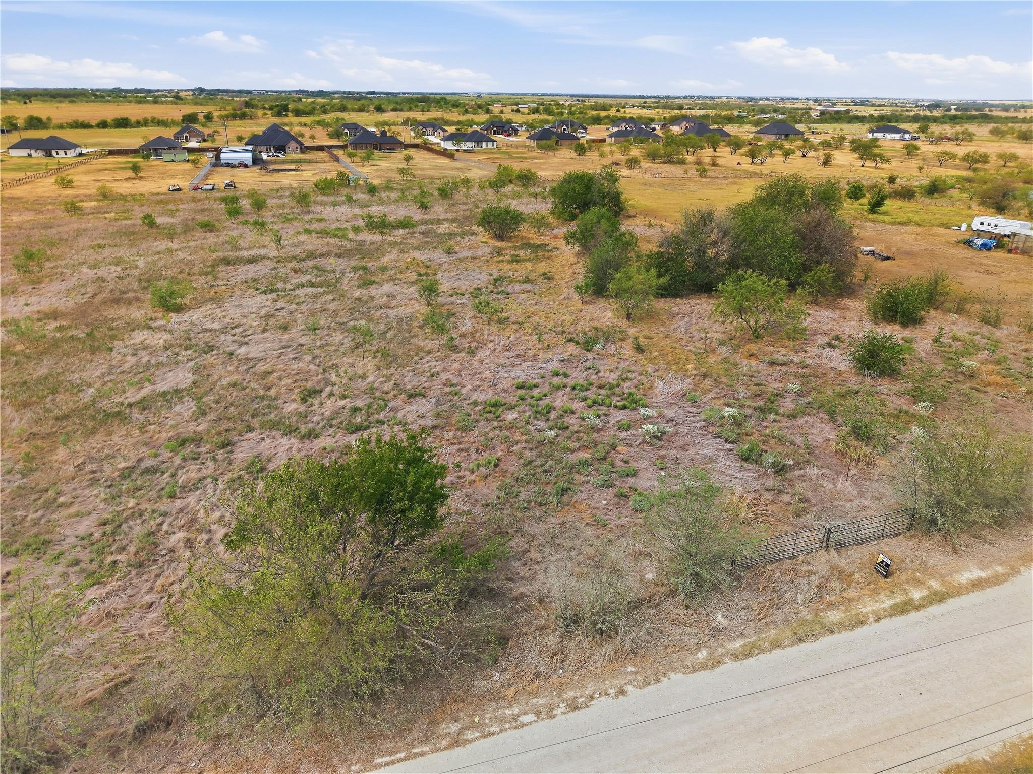 main property photo 5