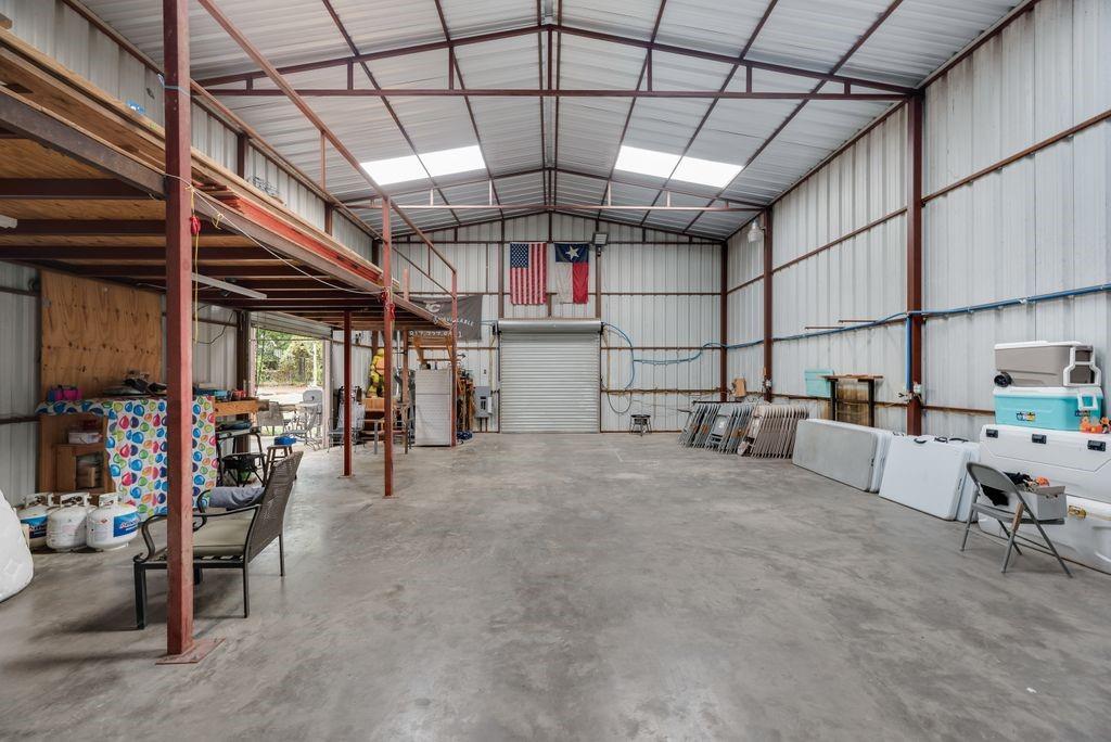 main property photo 29