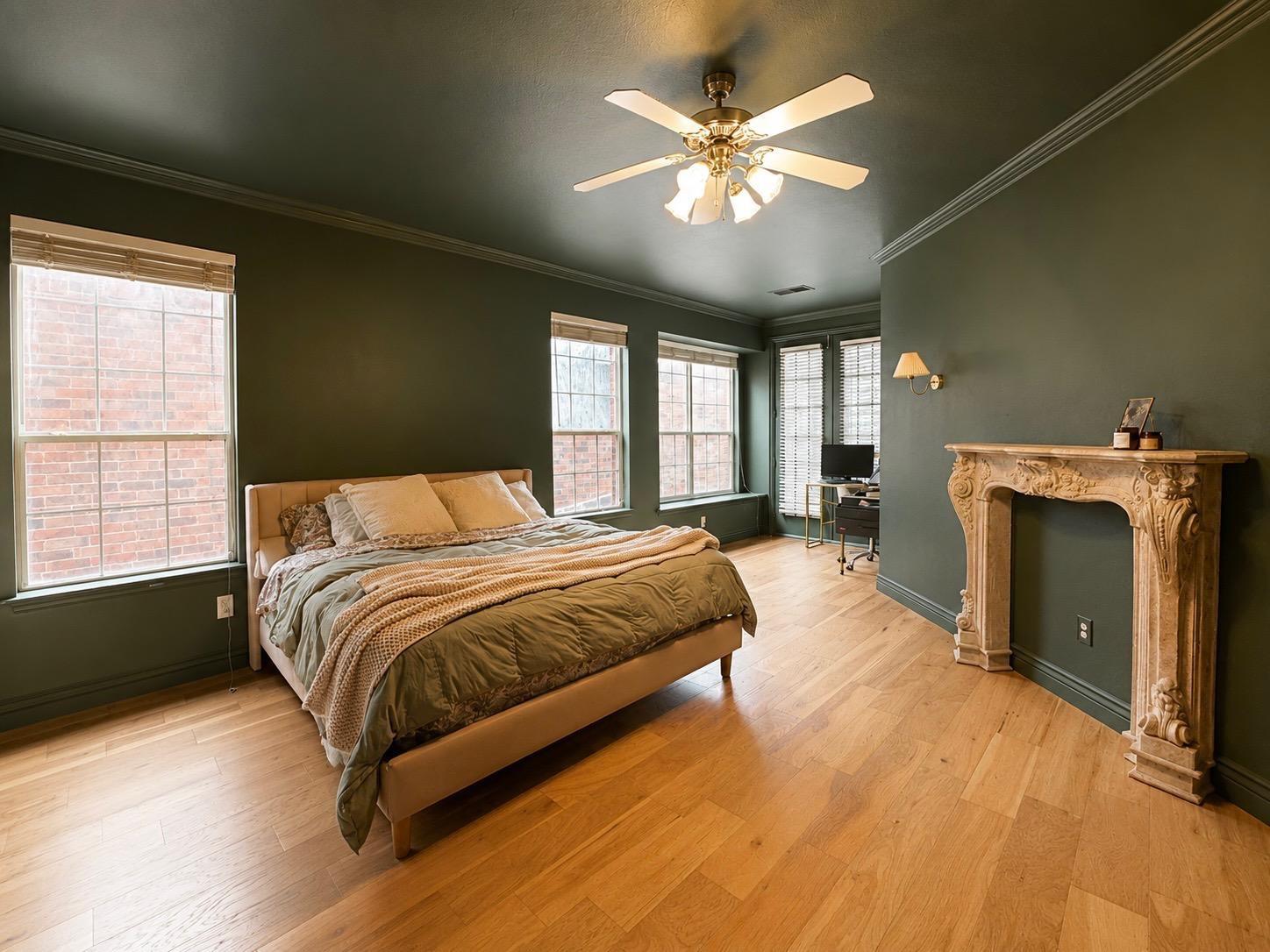 main property photo 20
