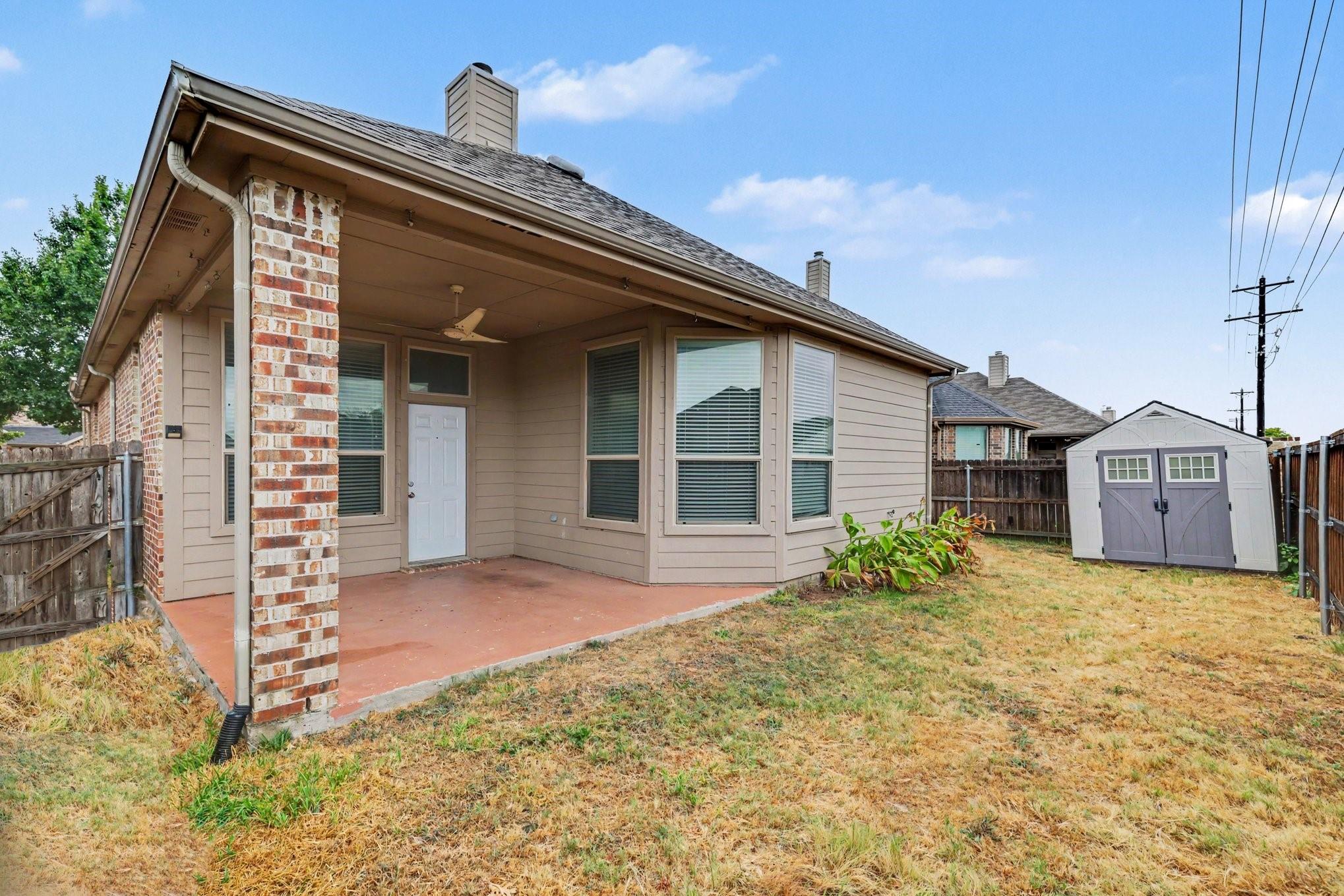 main property photo 17