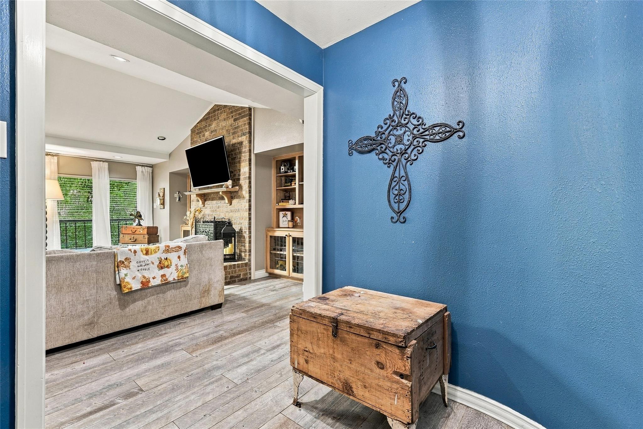 main property photo 3