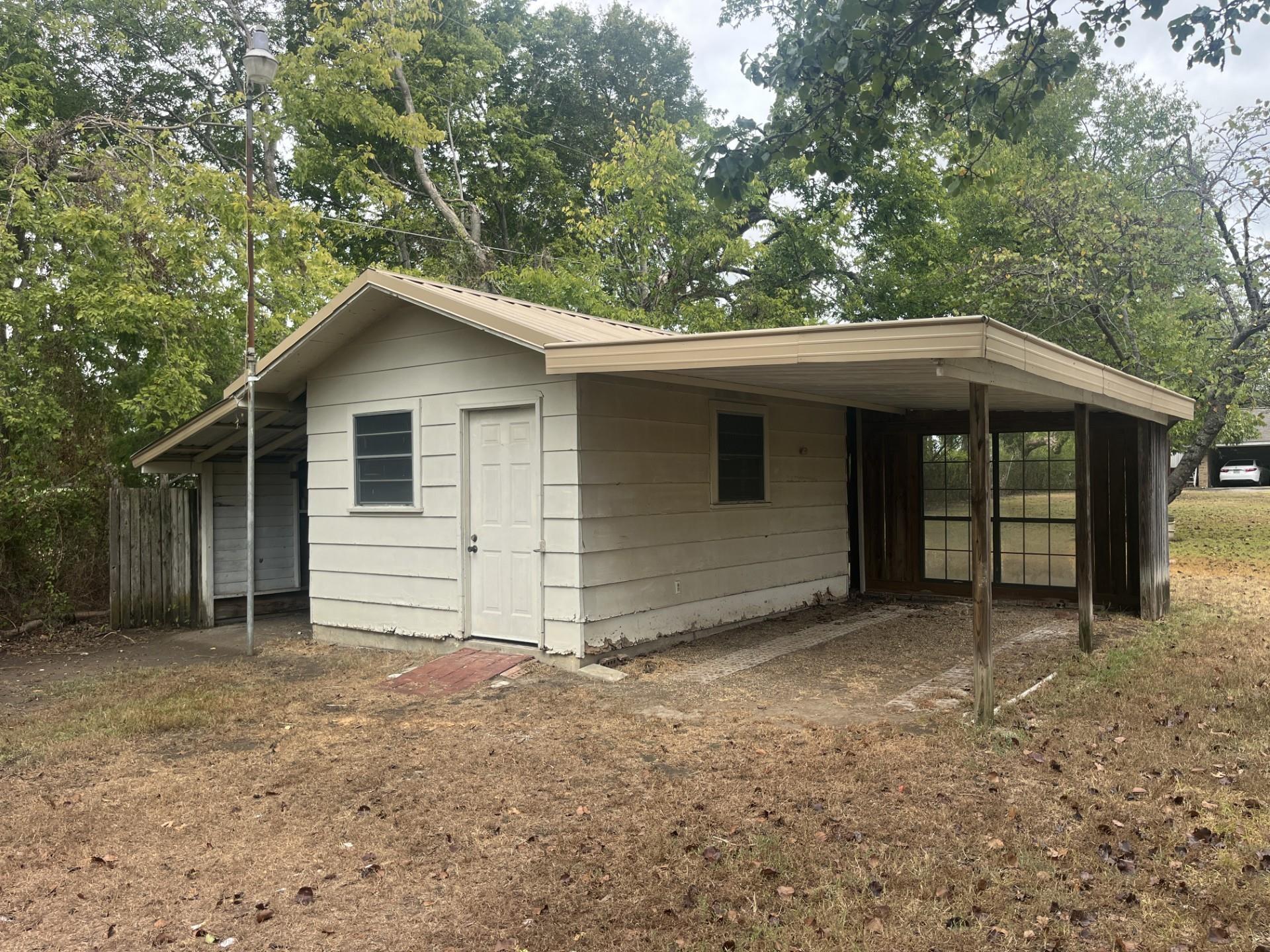 main property photo 3
