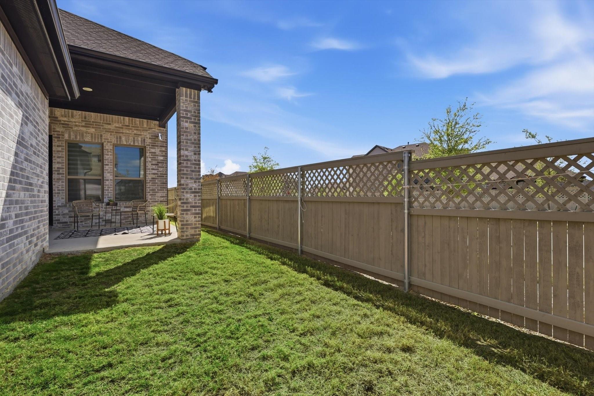 main property photo 38