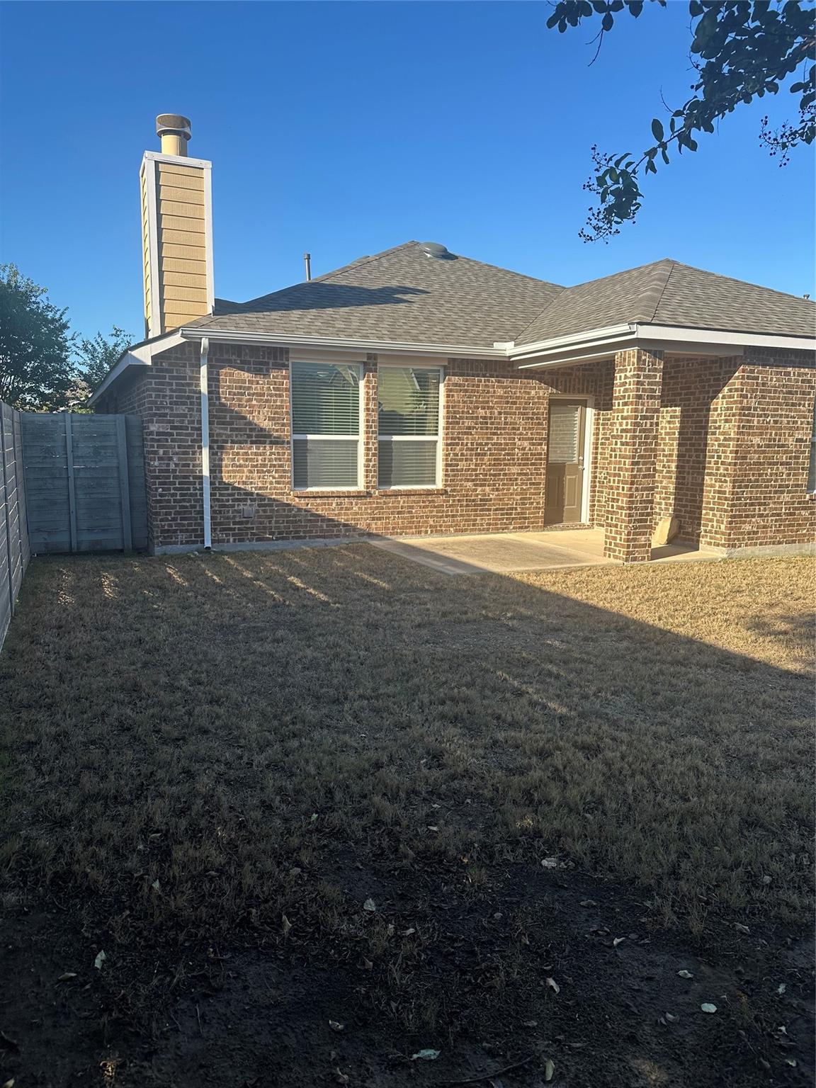 main property photo 39