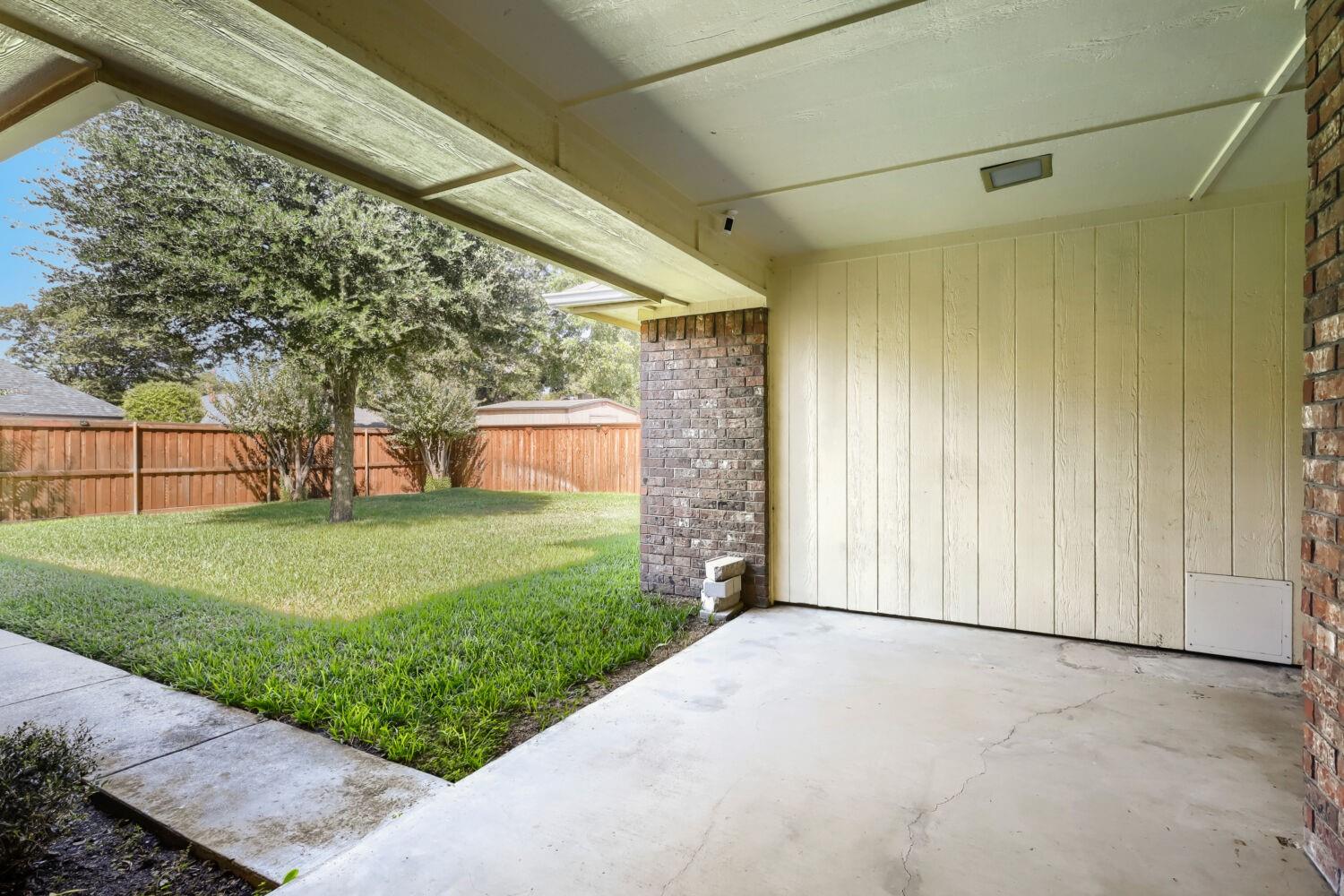 main property photo 31