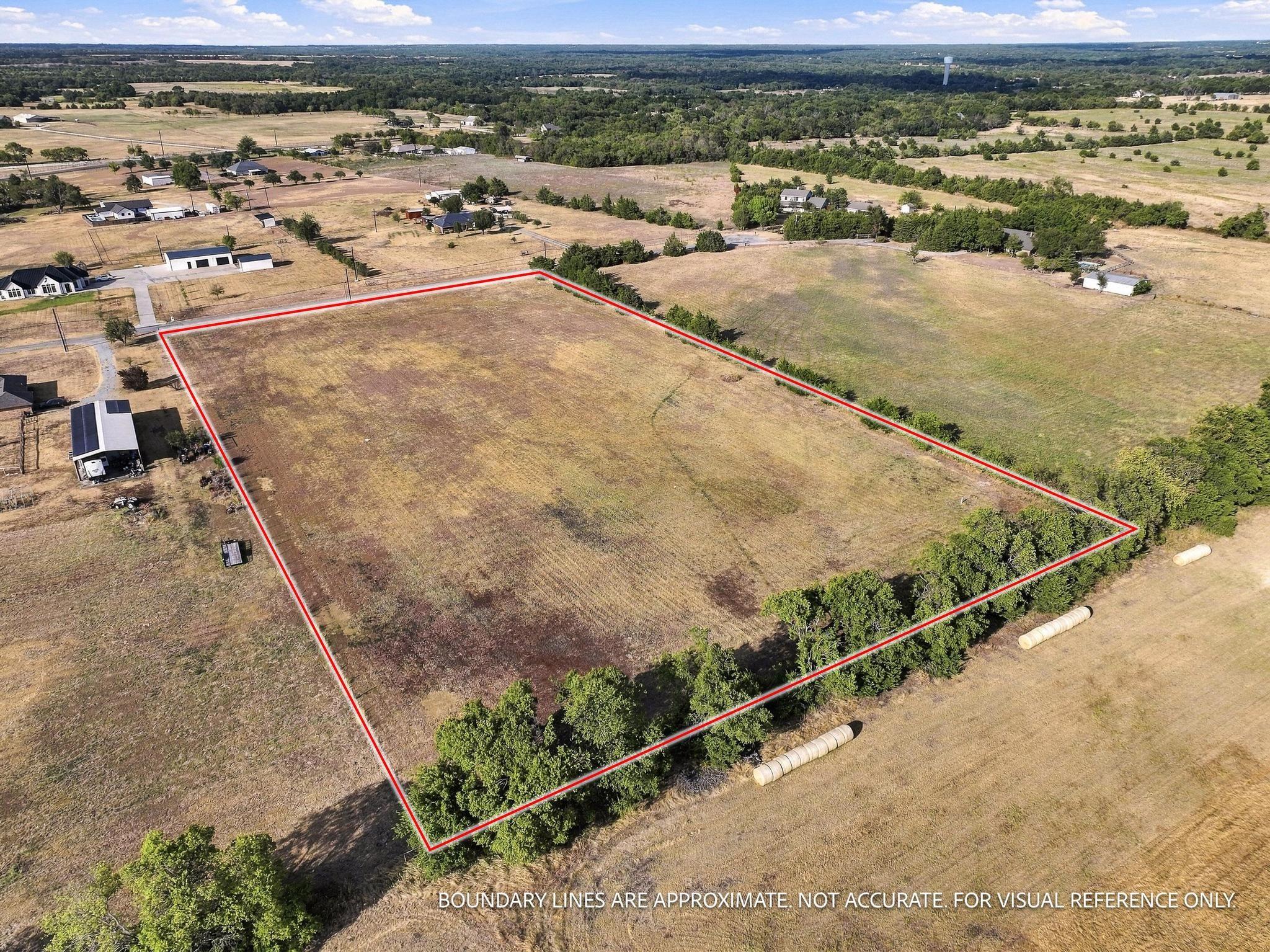 main property photo 15