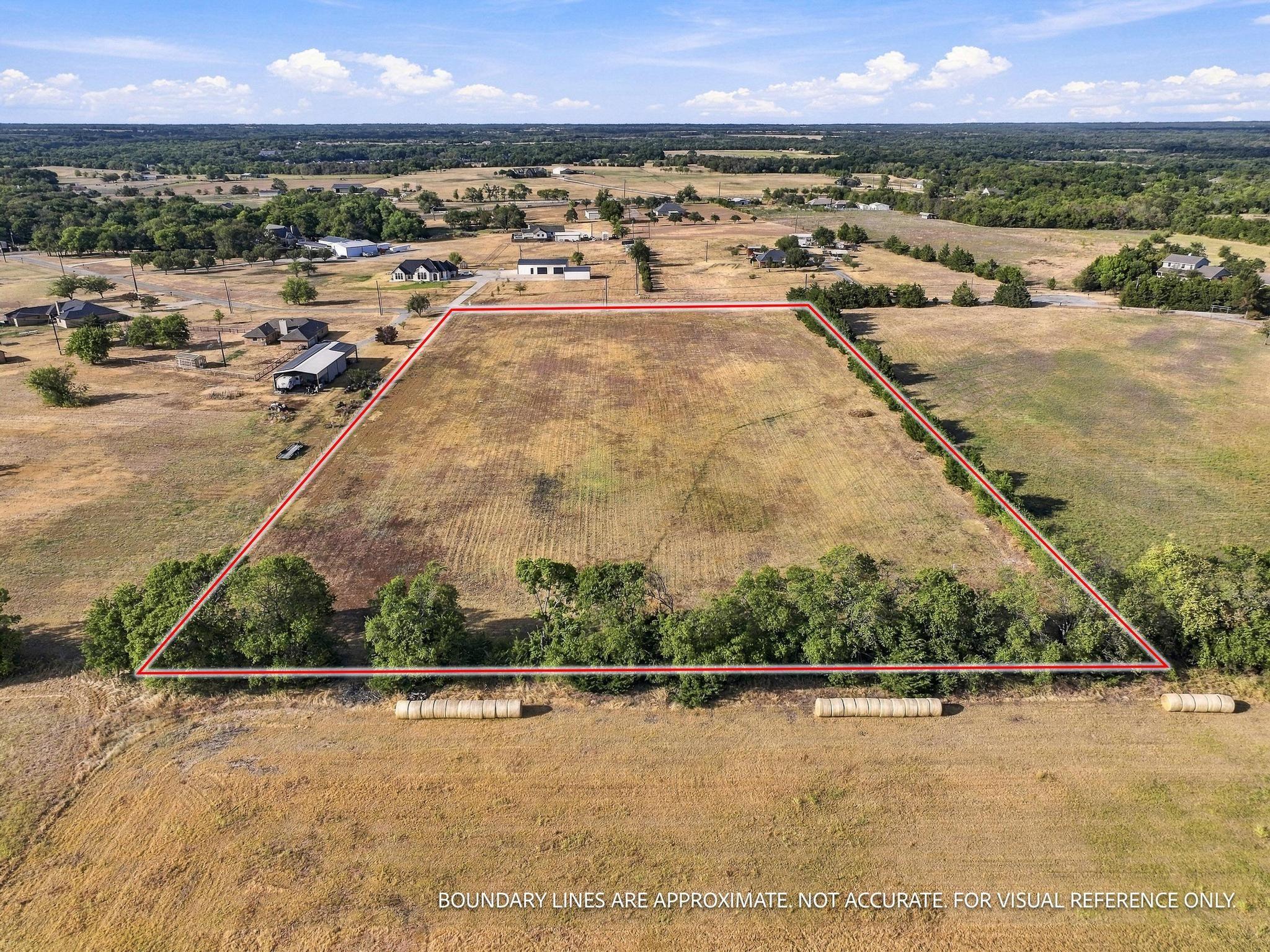 main property photo 18