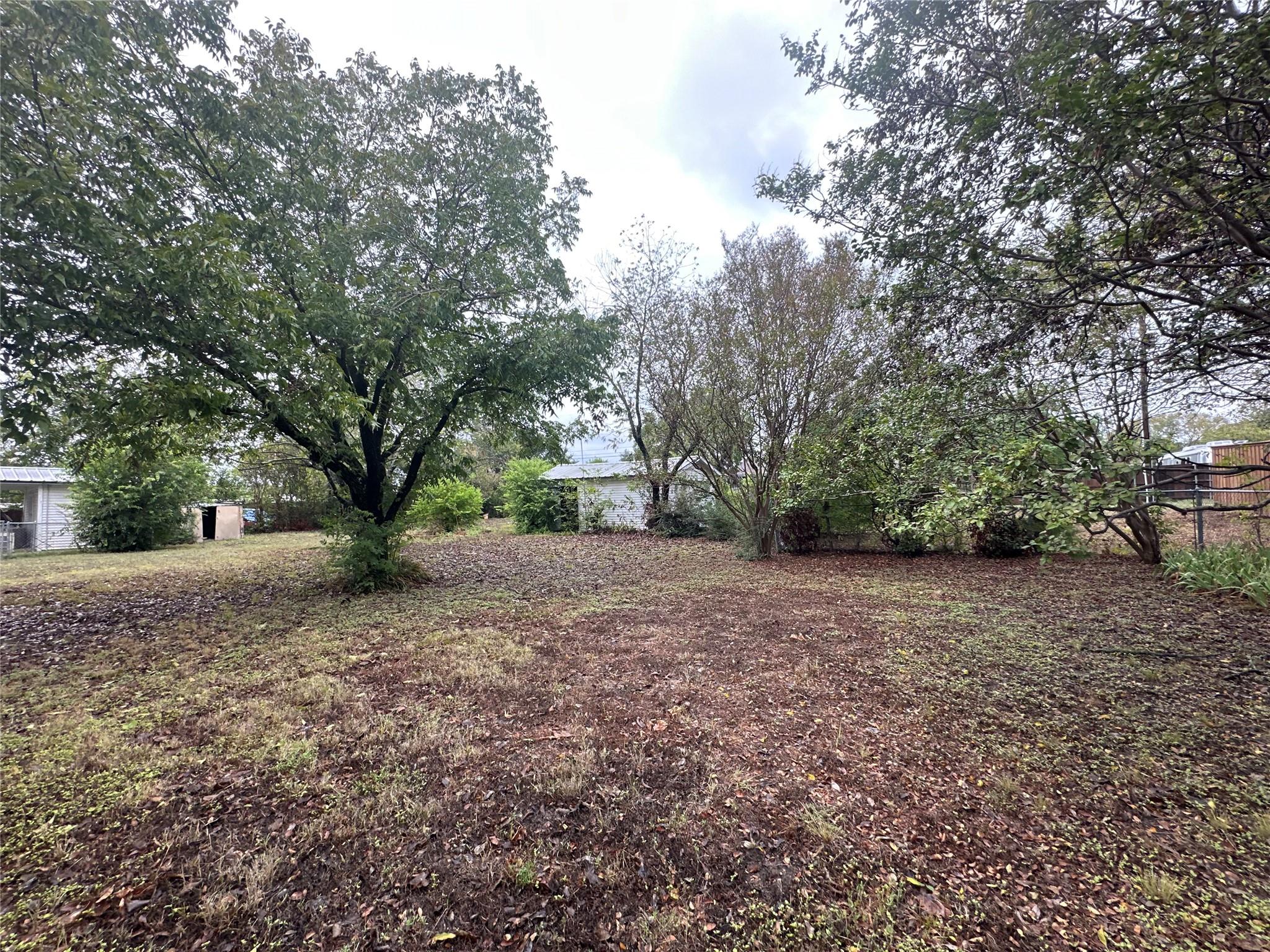 main property photo 16