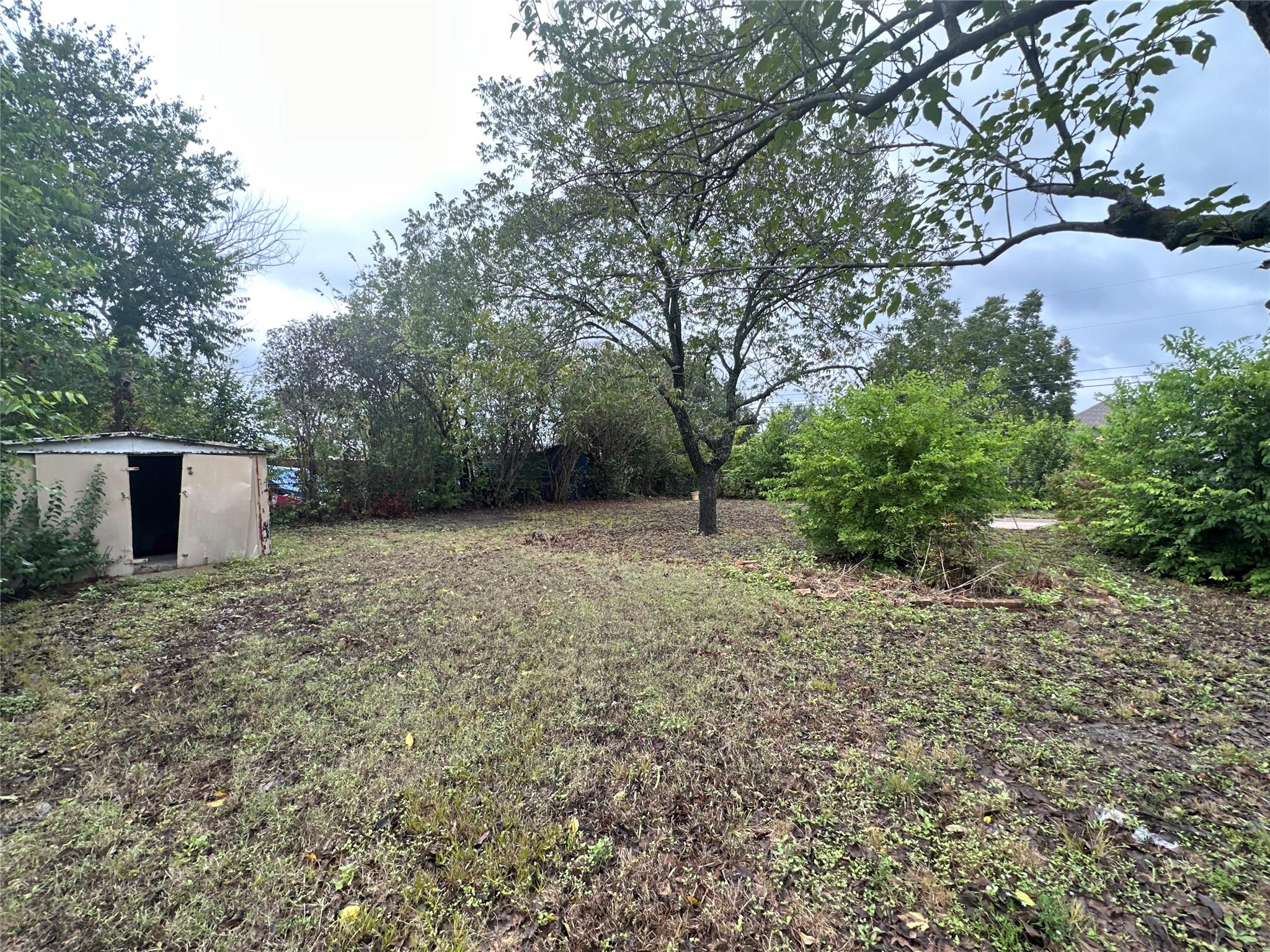 main property photo 19