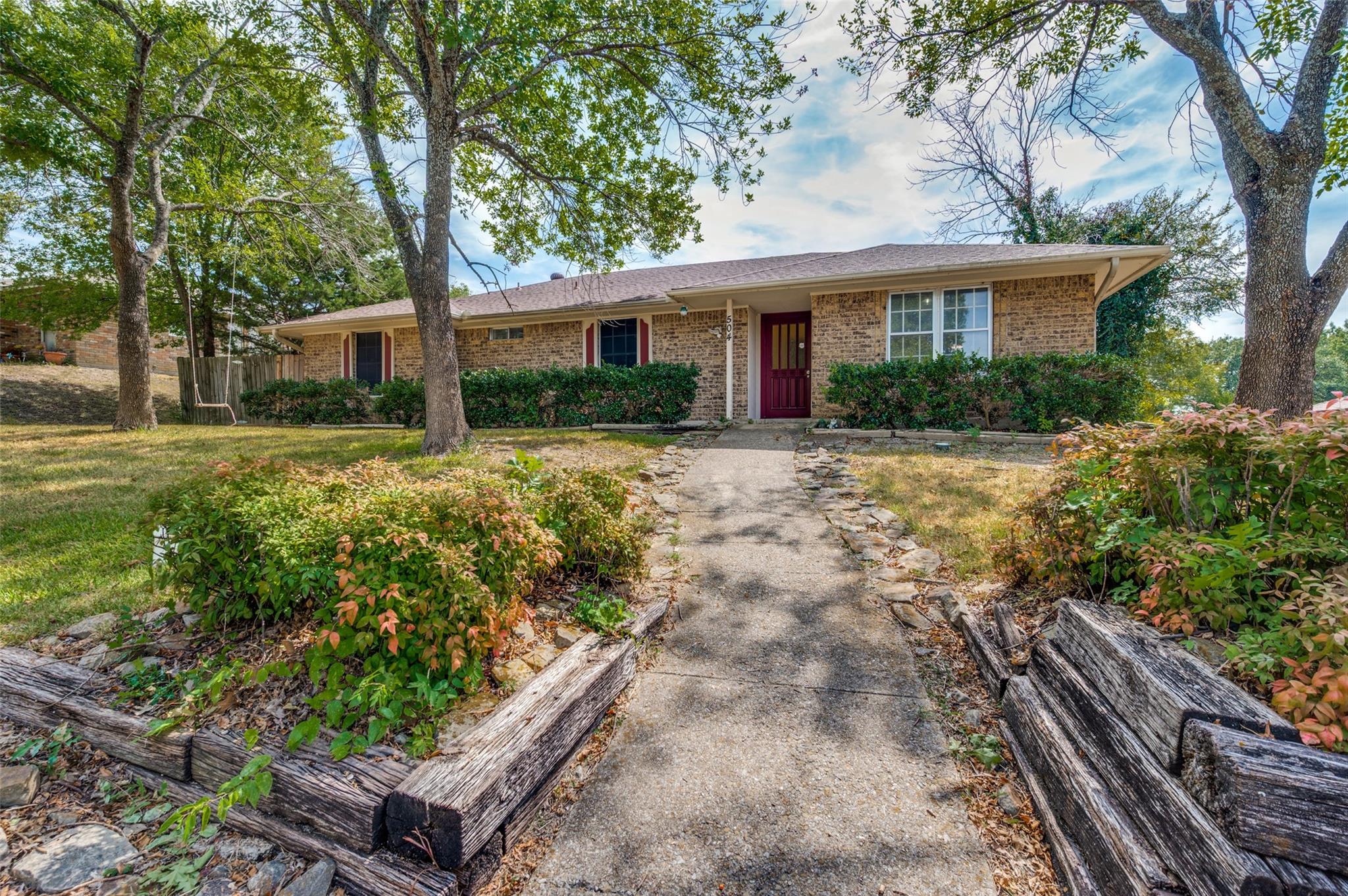 main property photo 1