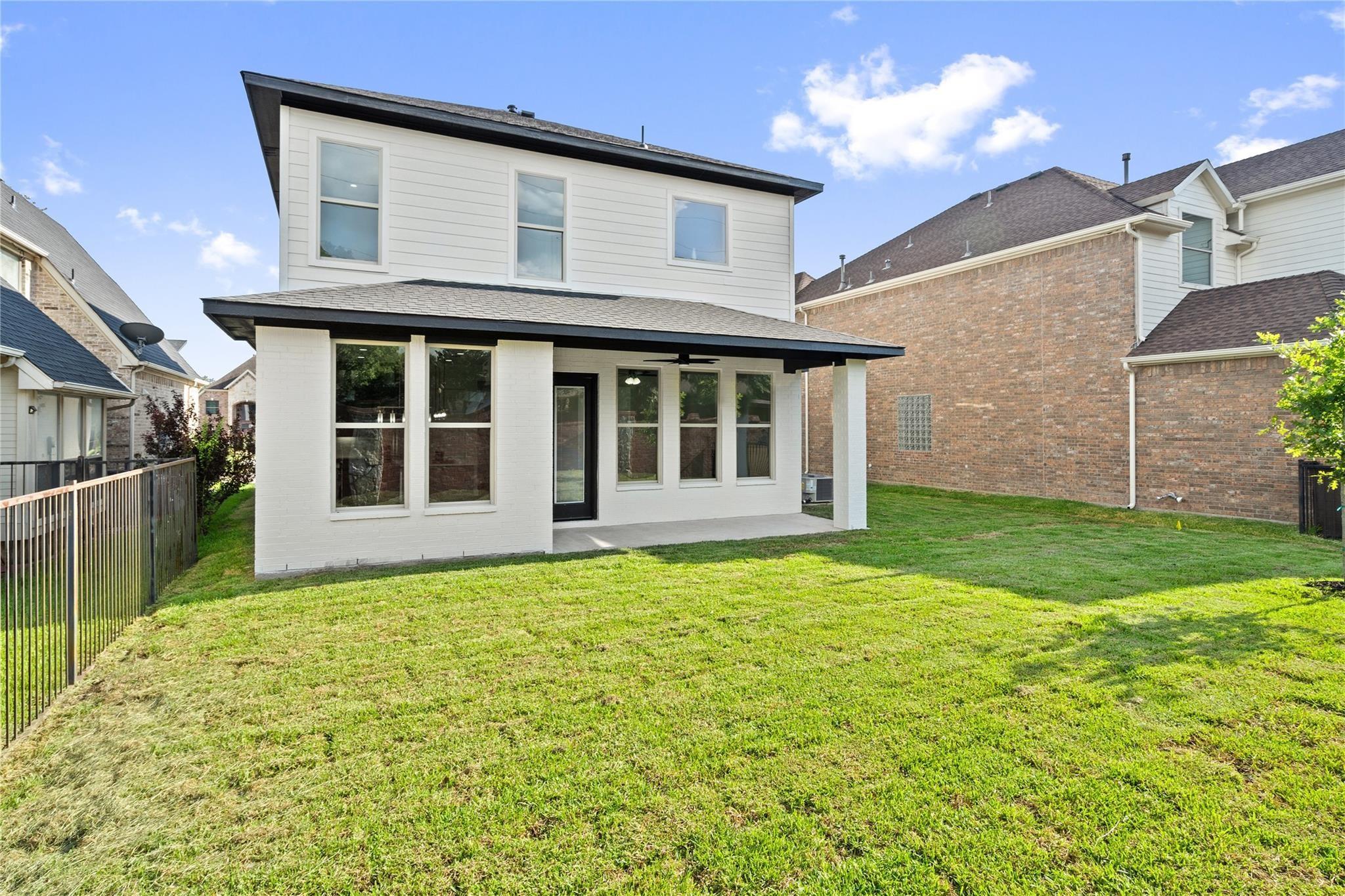 main property photo 29