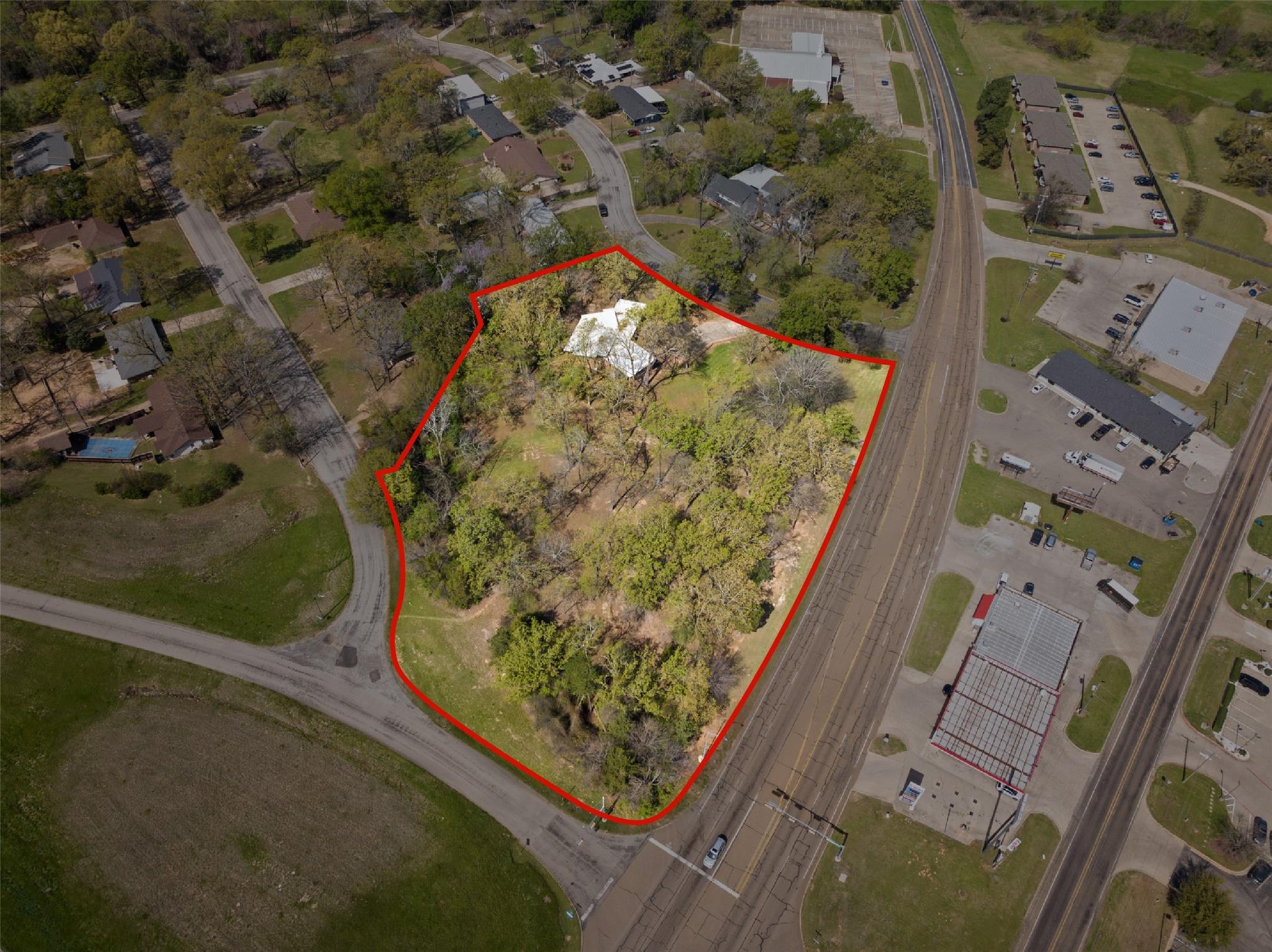 main property photo 2