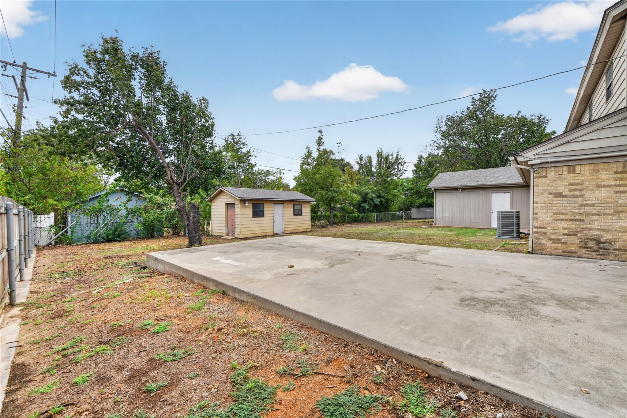 main property photo 26