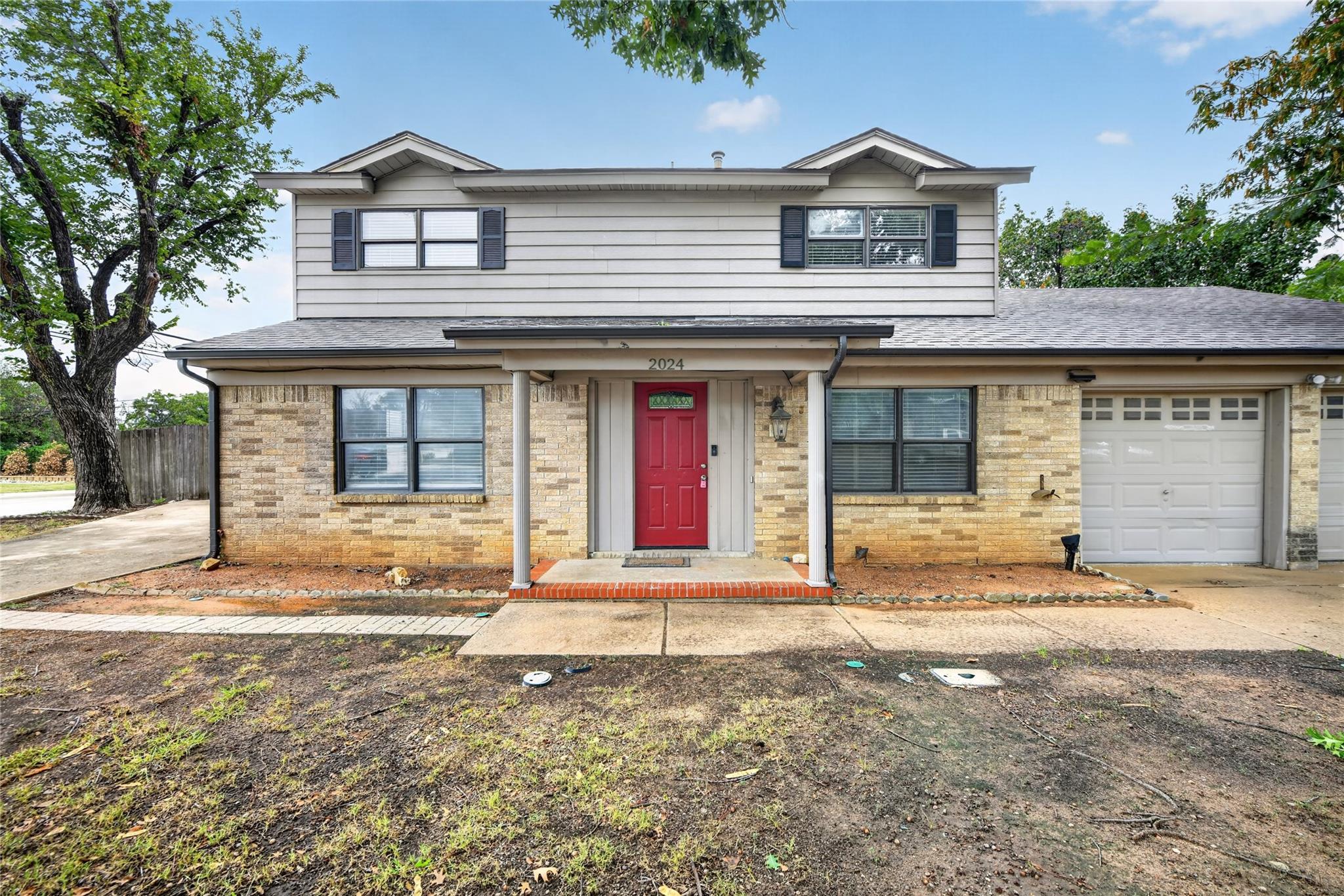 main property photo 3