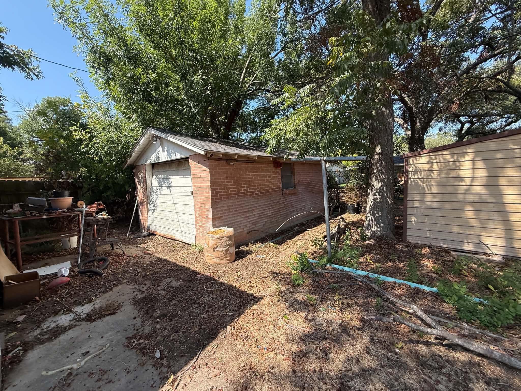 main property photo 8