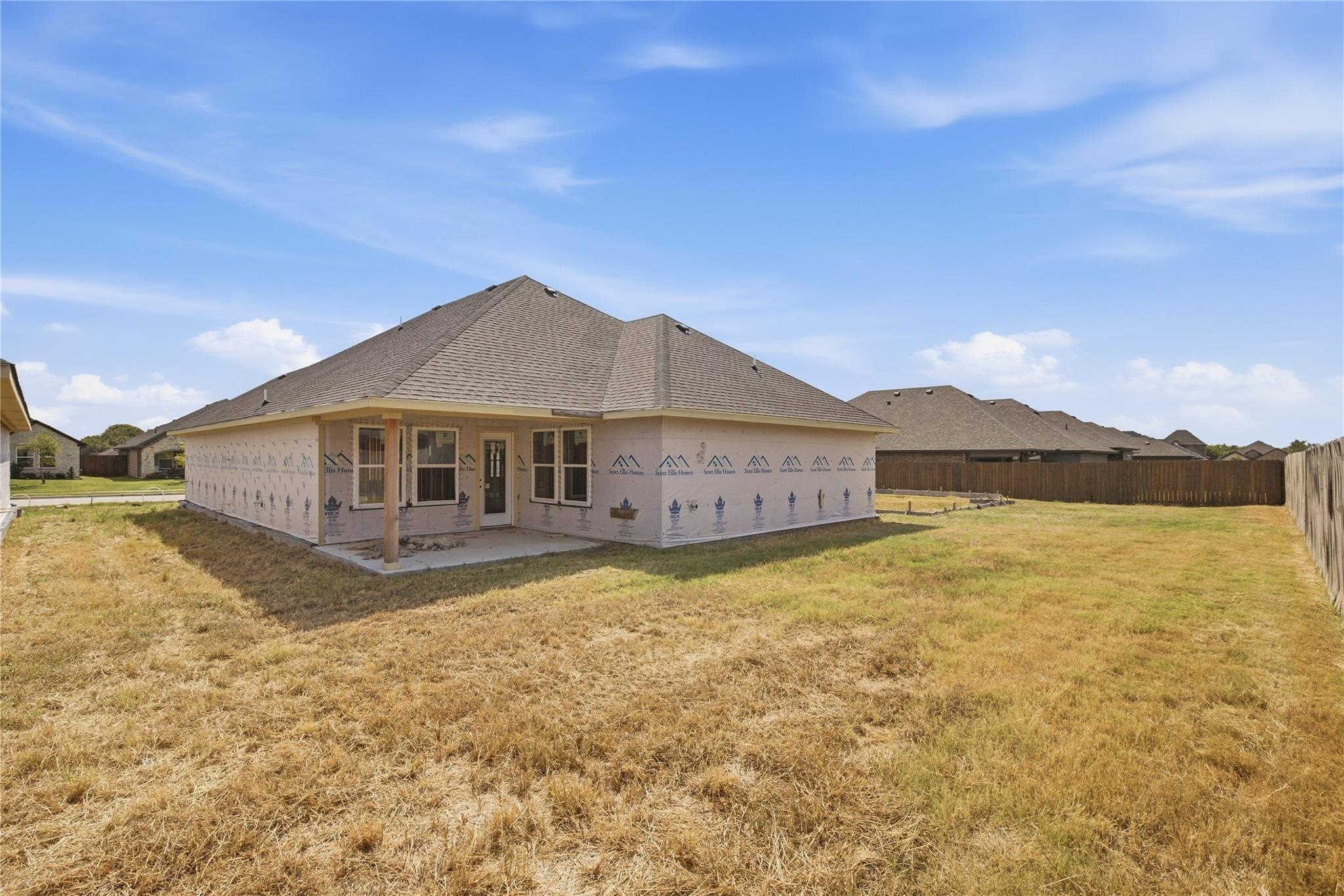main property photo 2