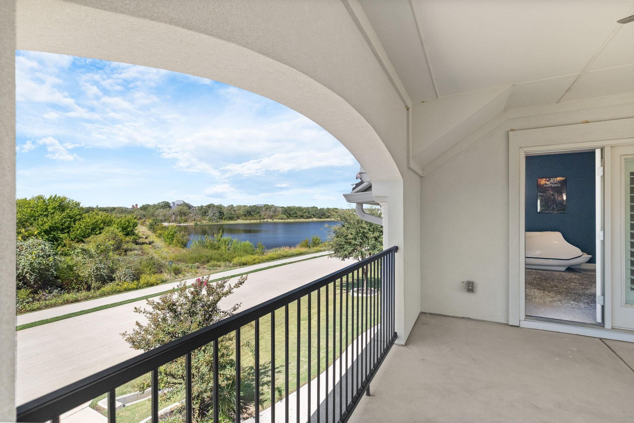 main property photo 28