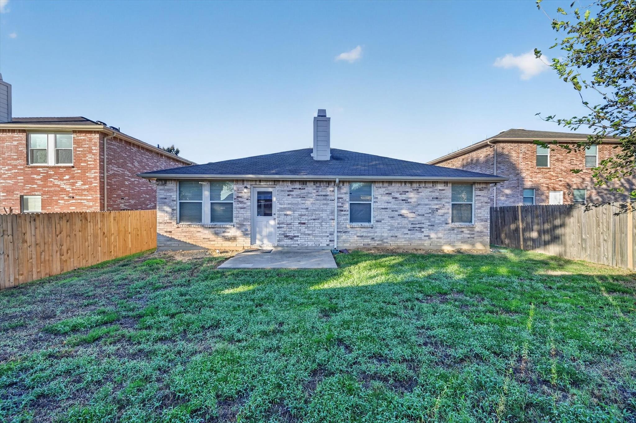 main property photo 24