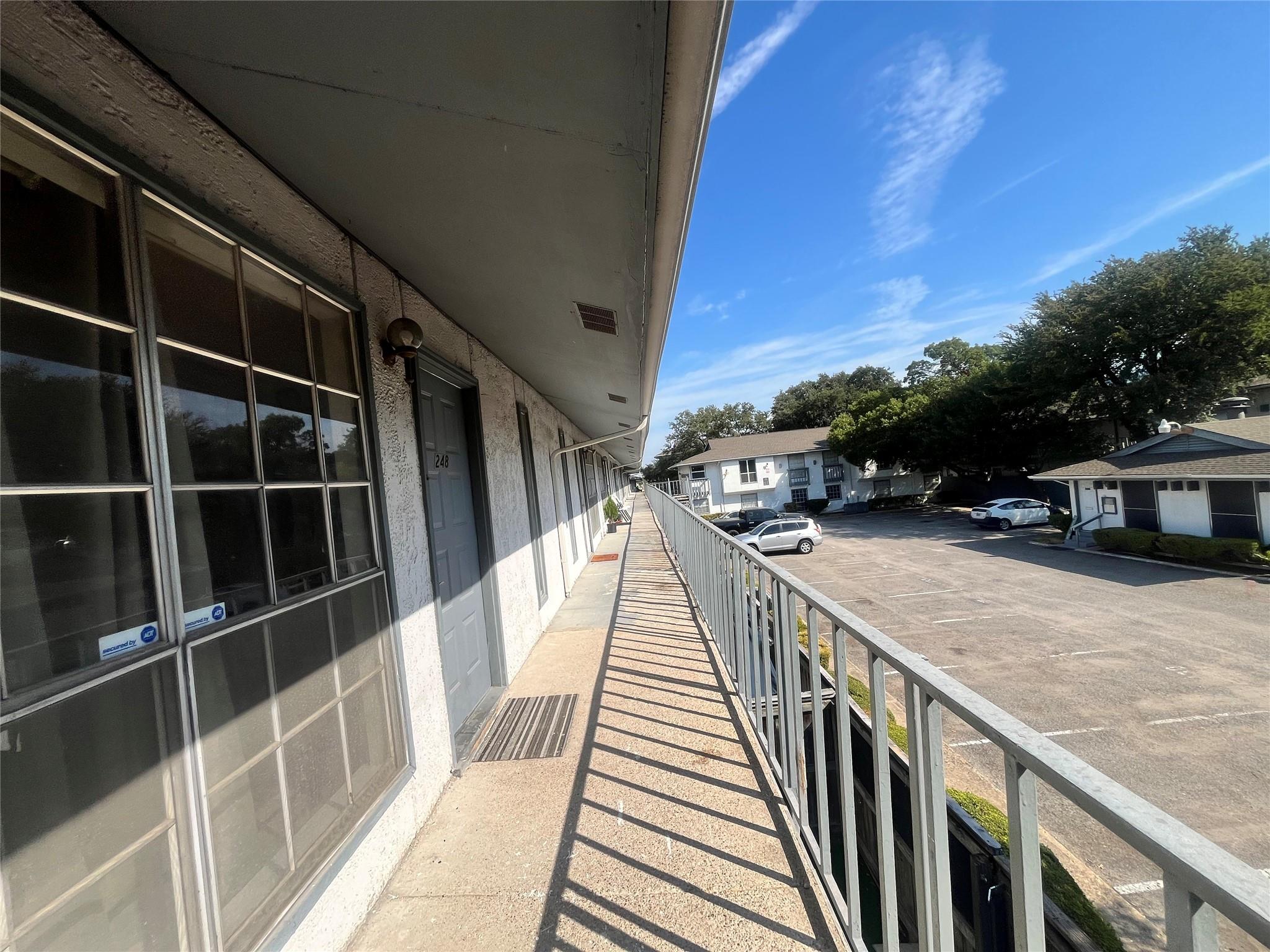 main property photo 13