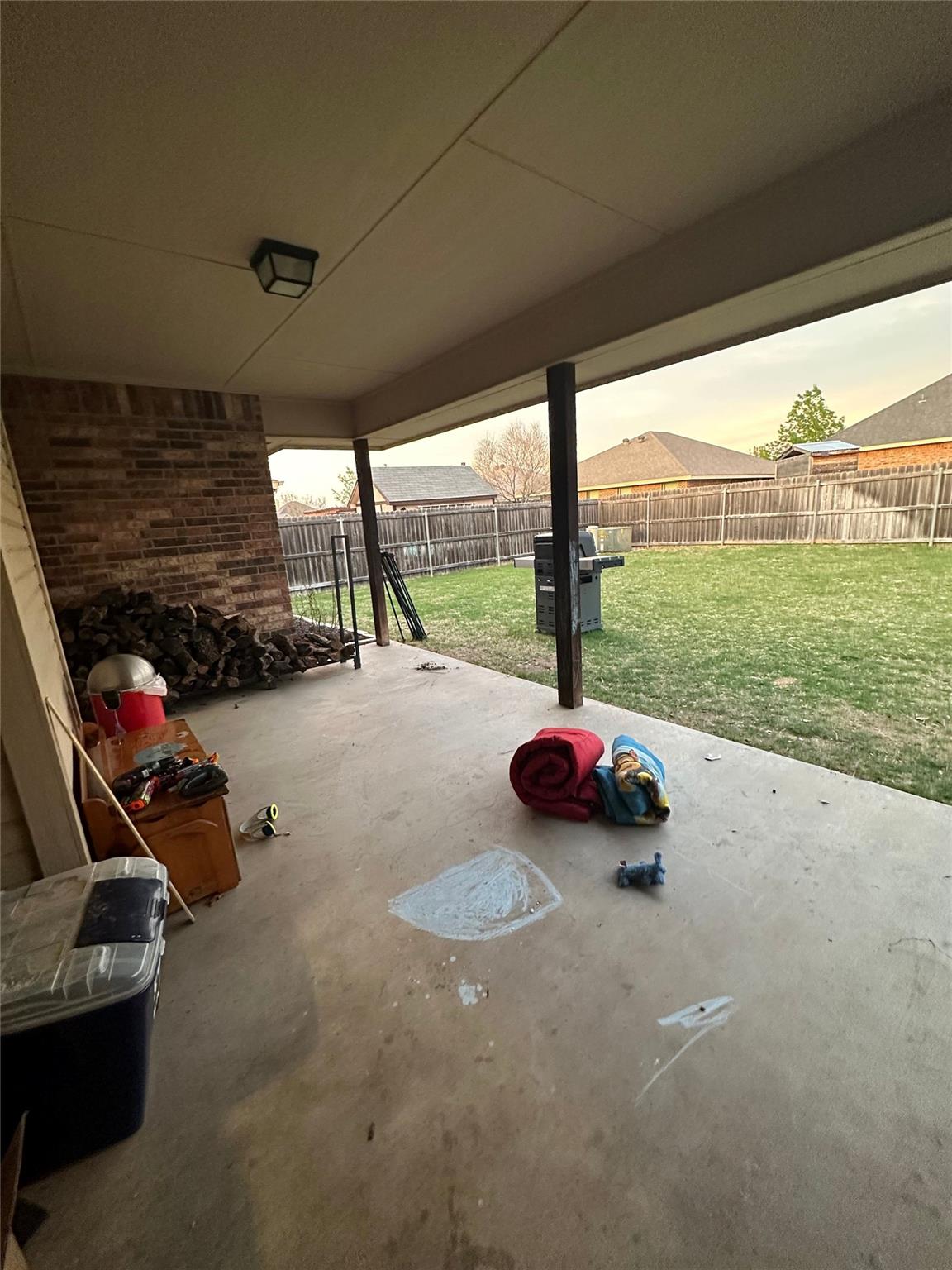 main property photo 25