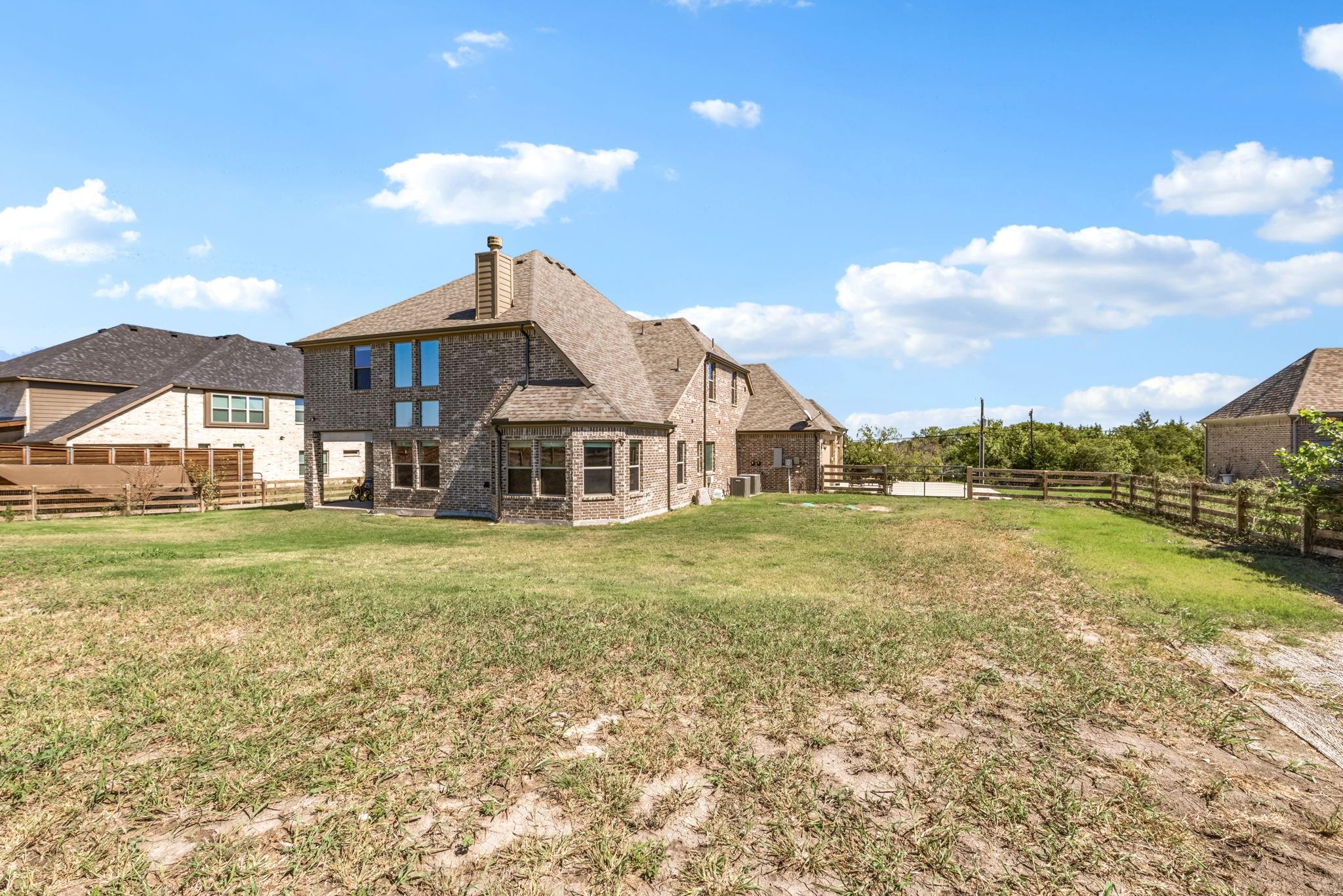 main property photo 27