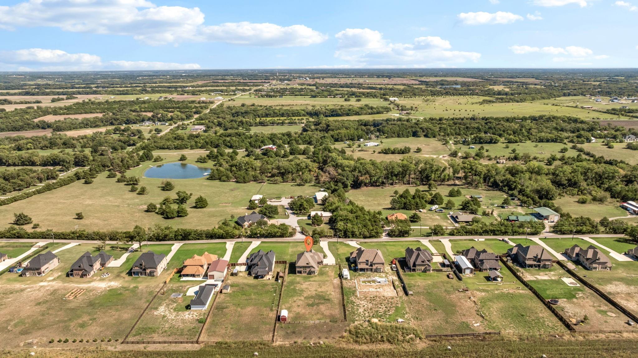 main property photo 33