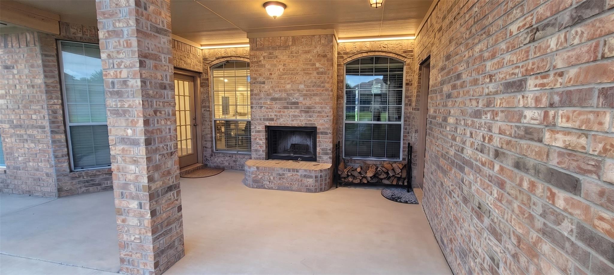 main property photo 22