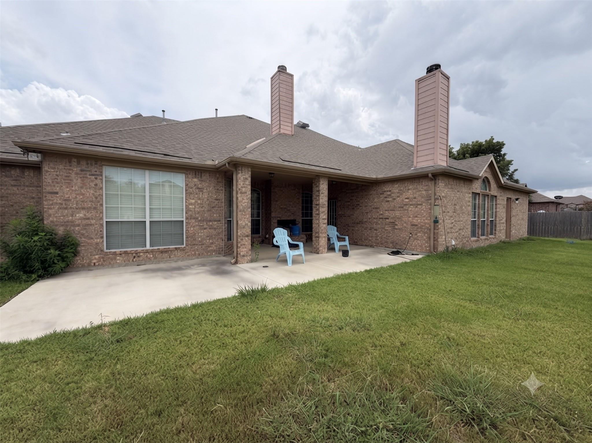 main property photo 23