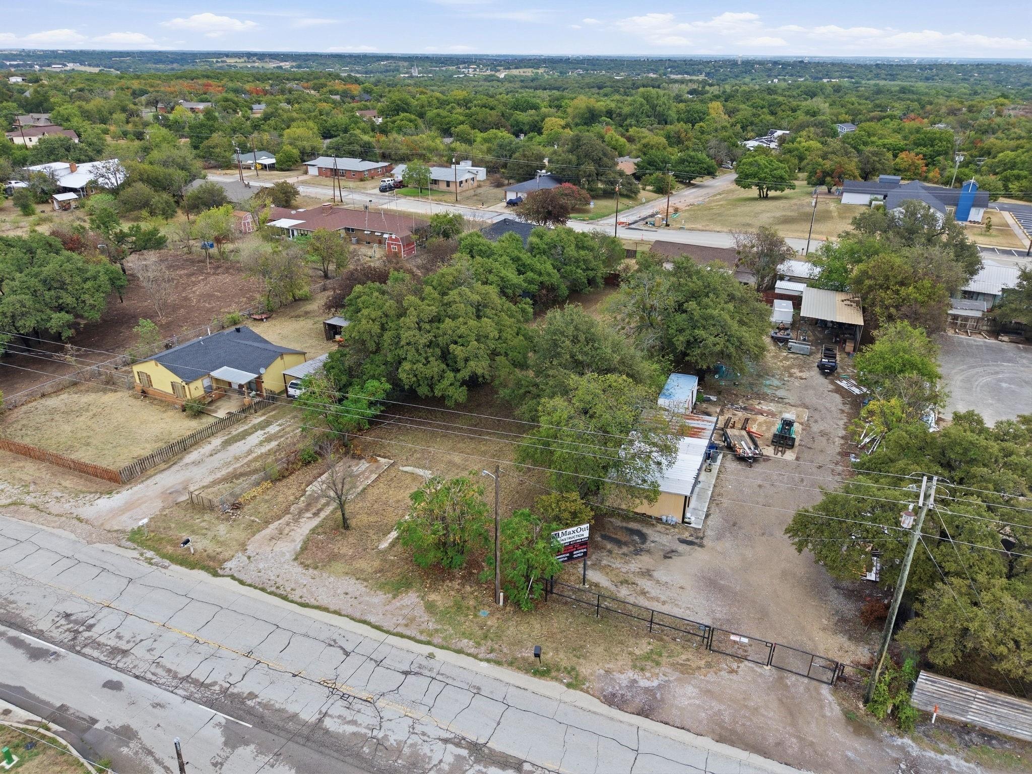 main property photo 10