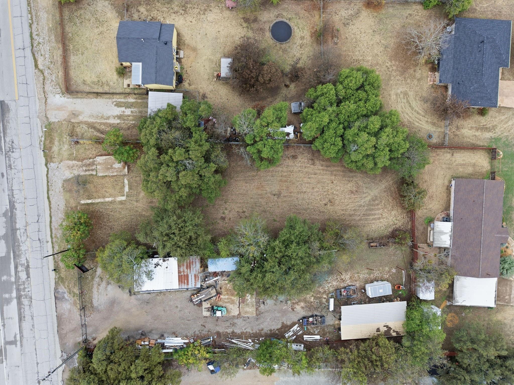 main property photo 11
