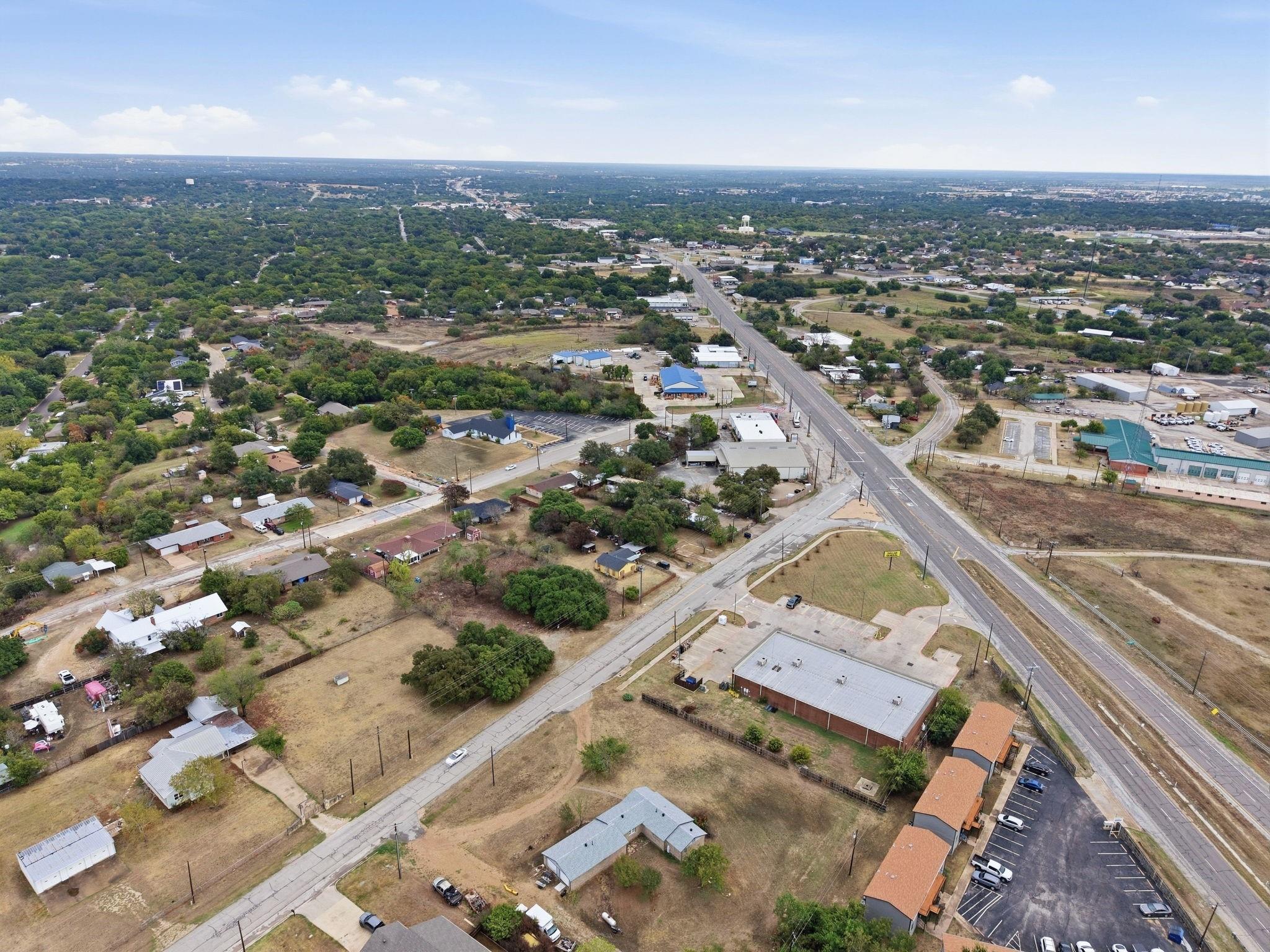 main property photo 19