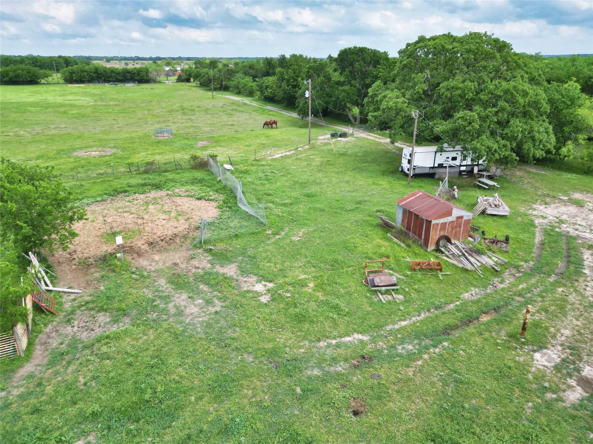 main property photo 4