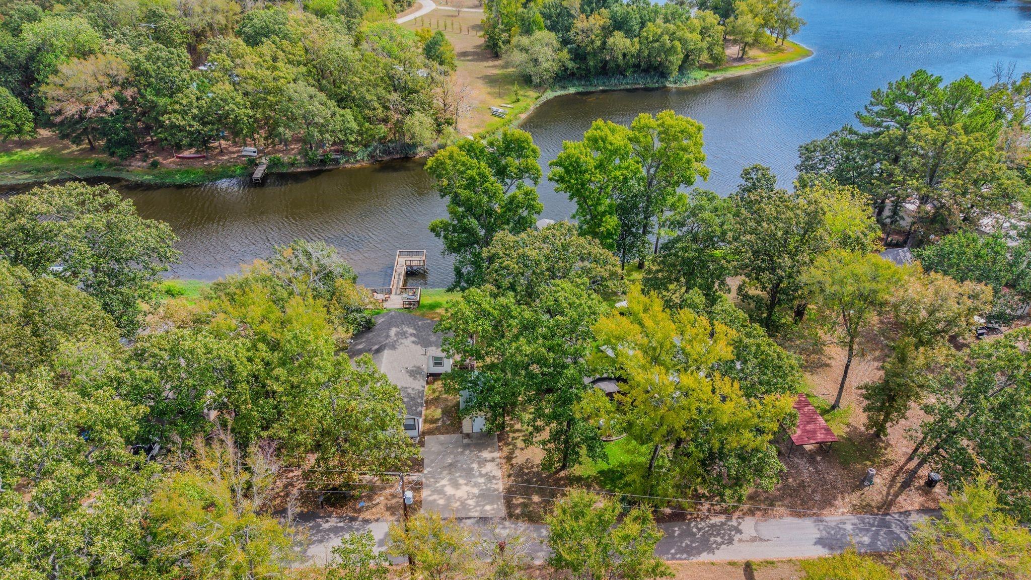 main property photo 28