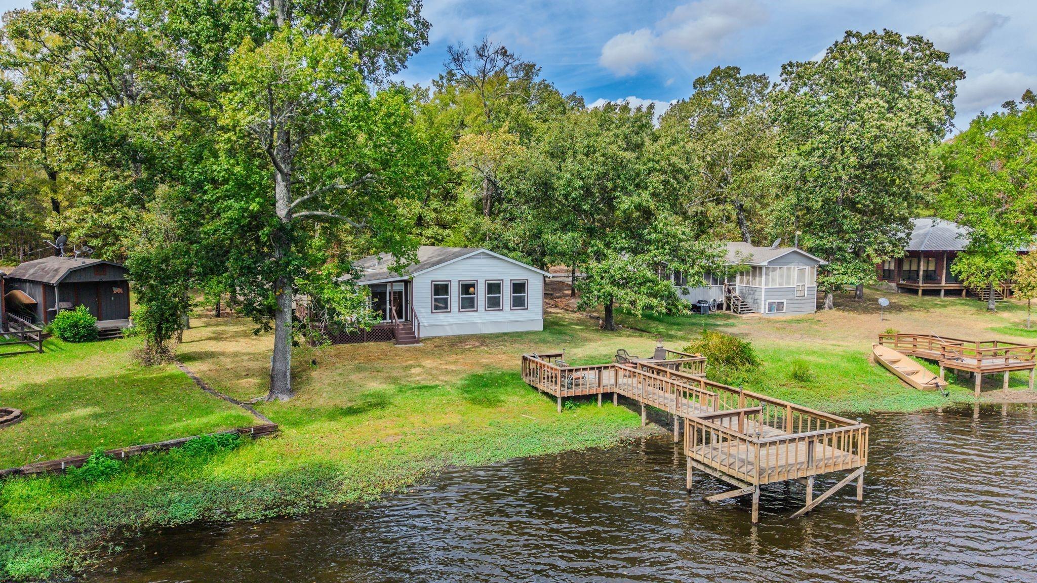 main property photo 33