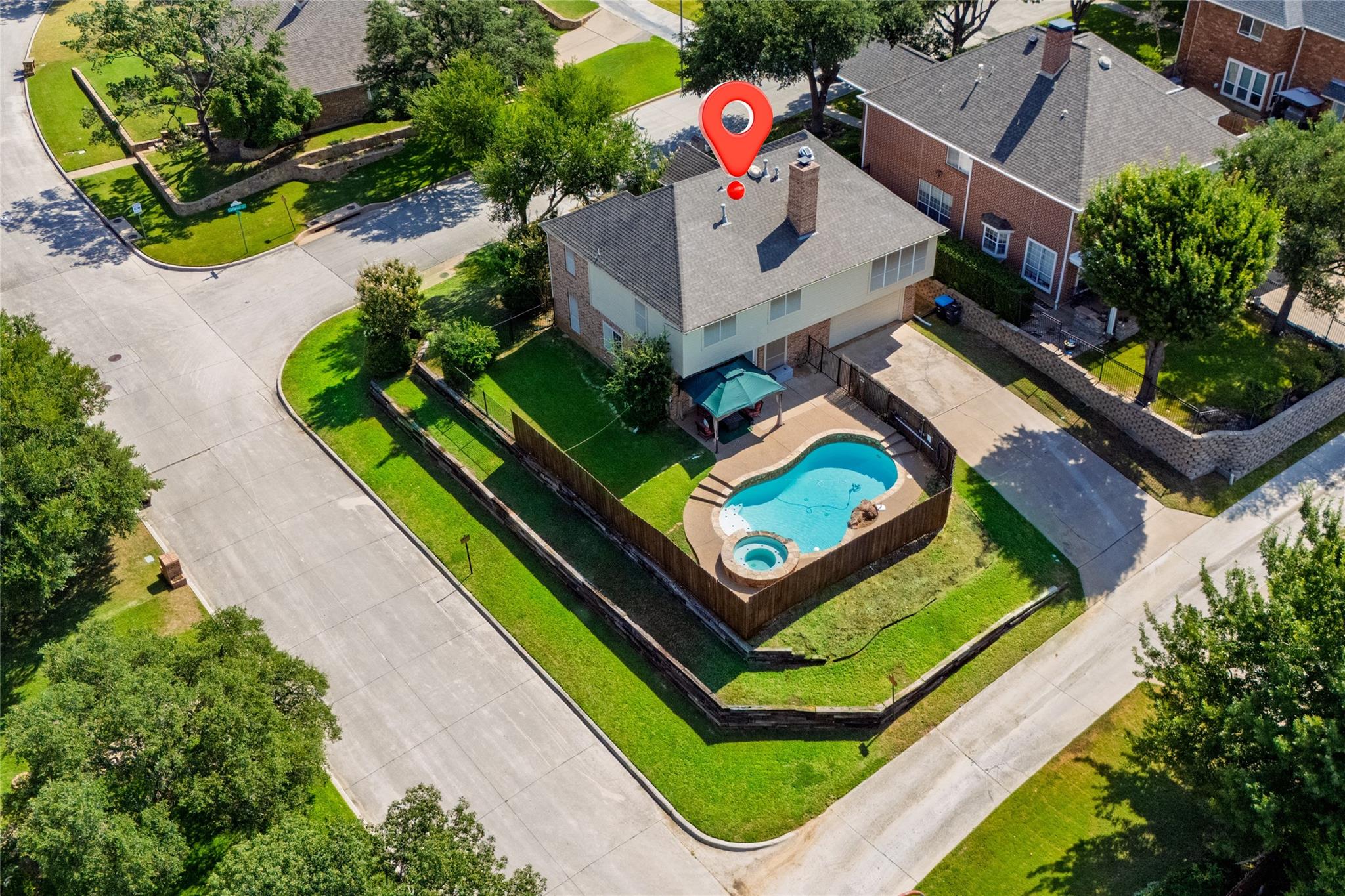 main property photo 39