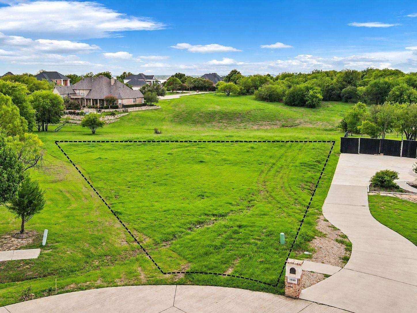 main property photo 5