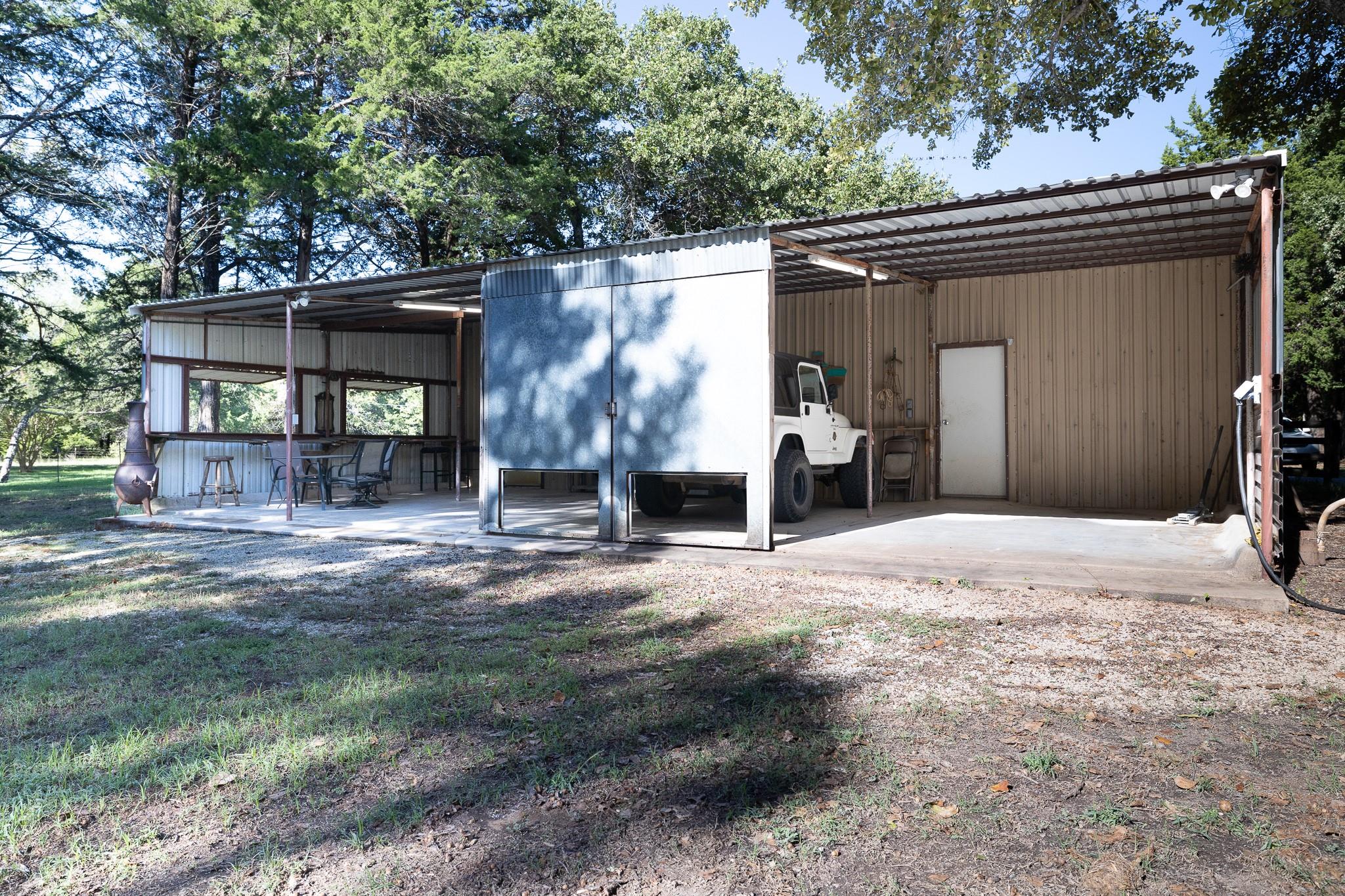 main property photo 21