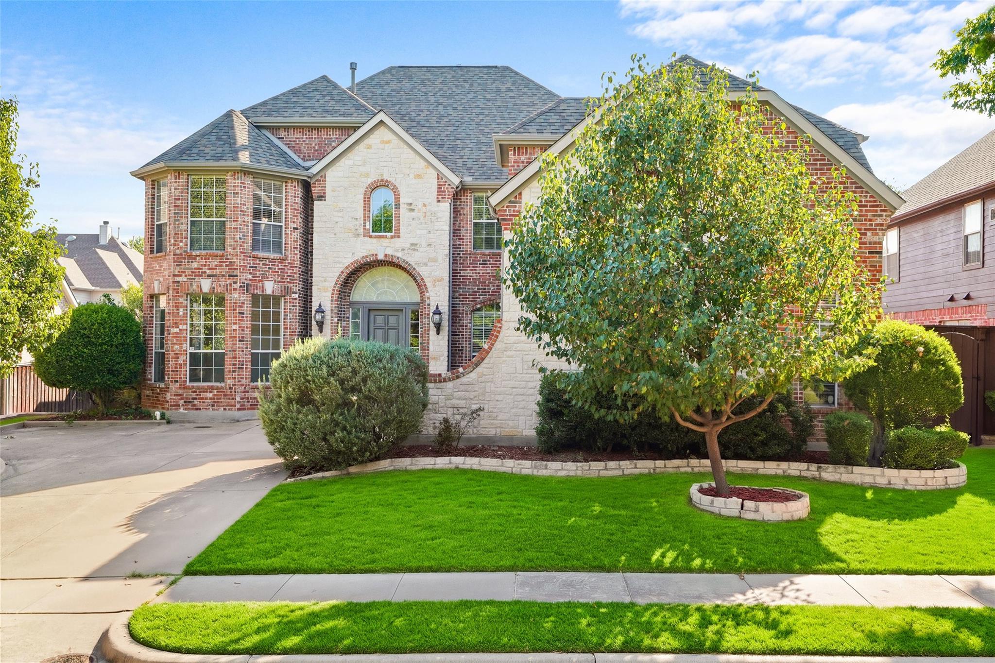 main property photo 8