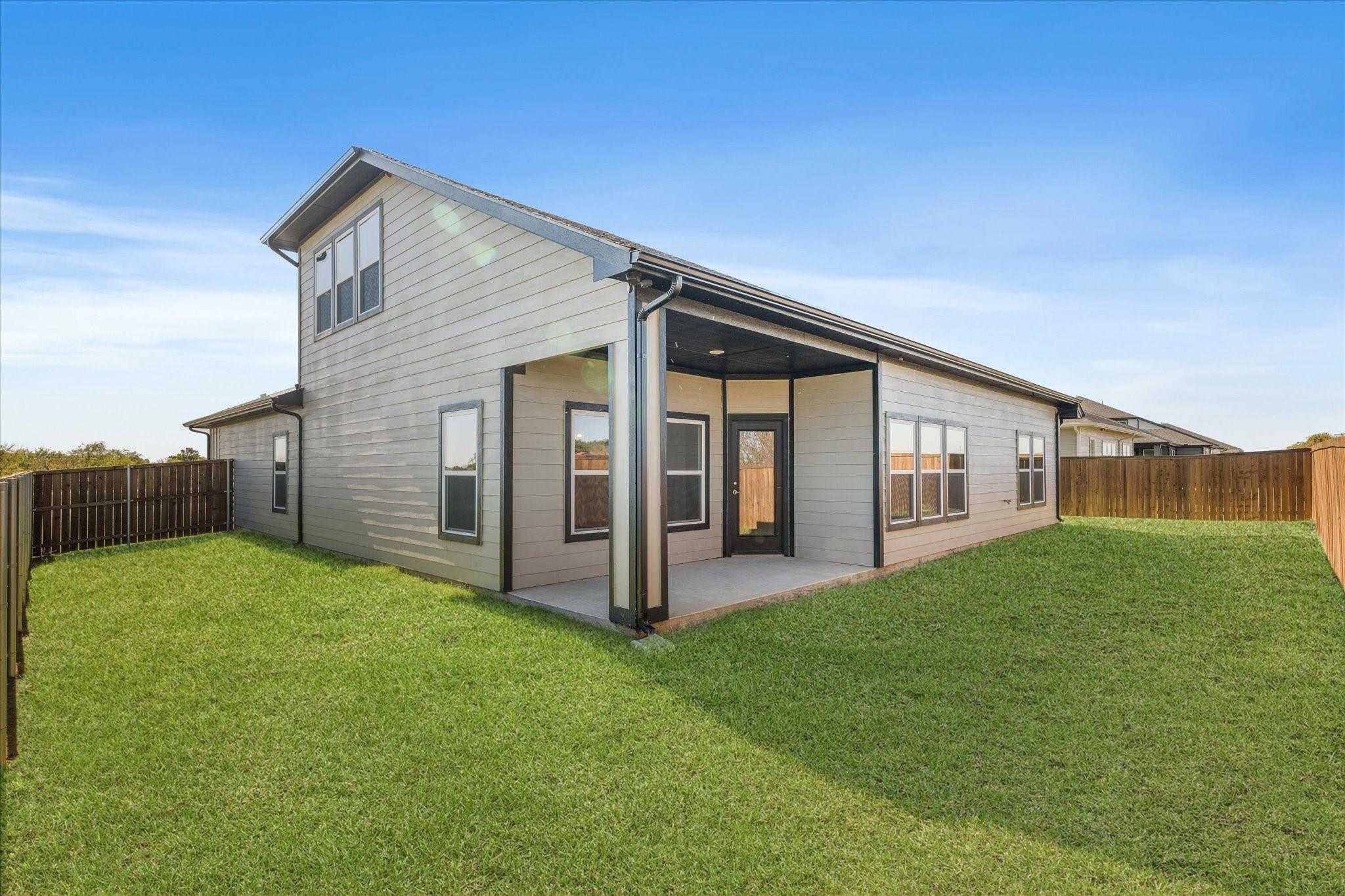 main property photo 29