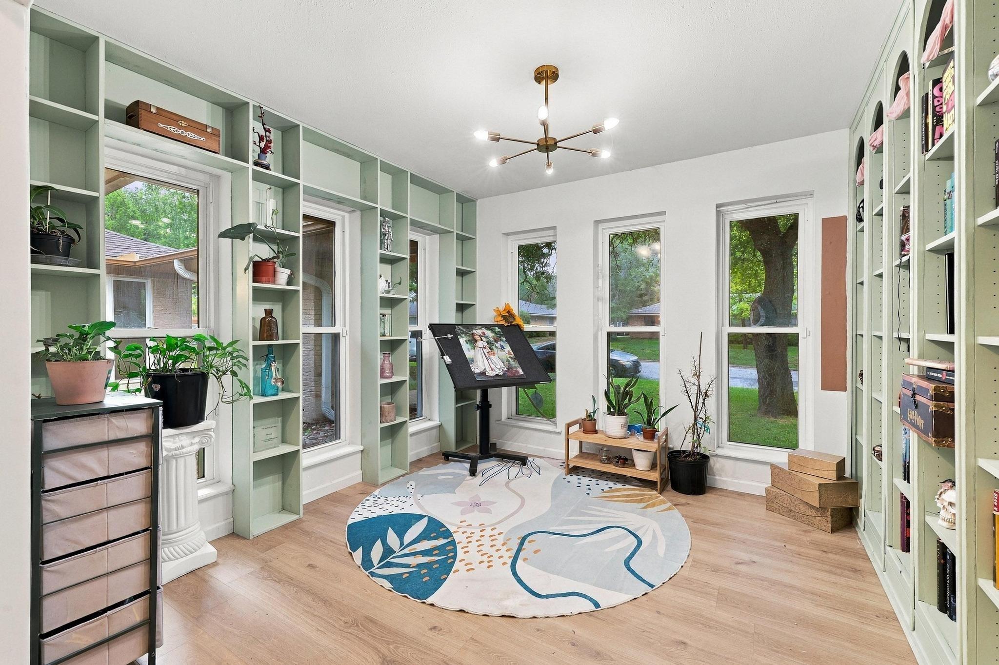 main property photo 15